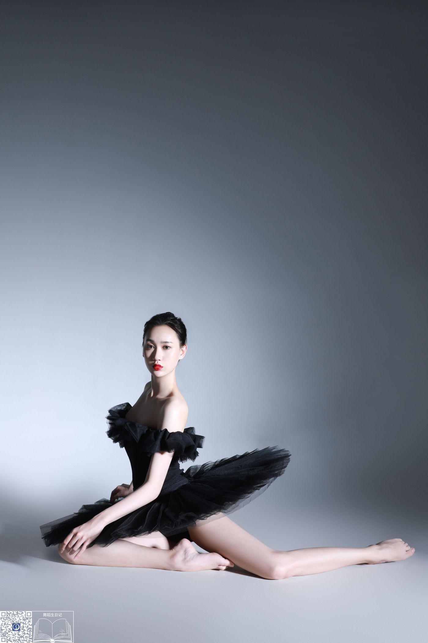 [GALLI嘉丽]舞蹈生日记 014 – POPPY[36P]插图8