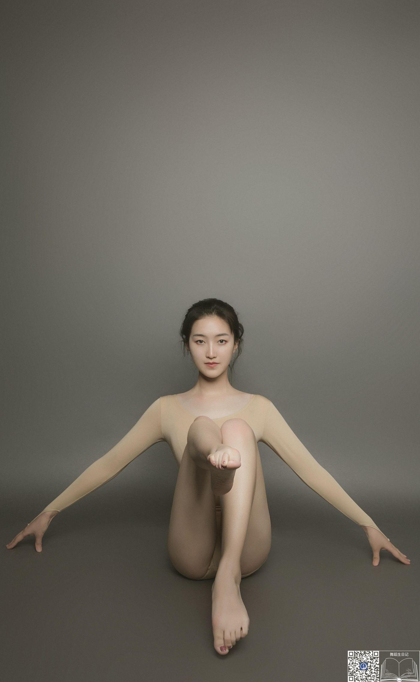 [GALLI嘉丽]舞蹈生日记 003 – 欣美[34P]插图9