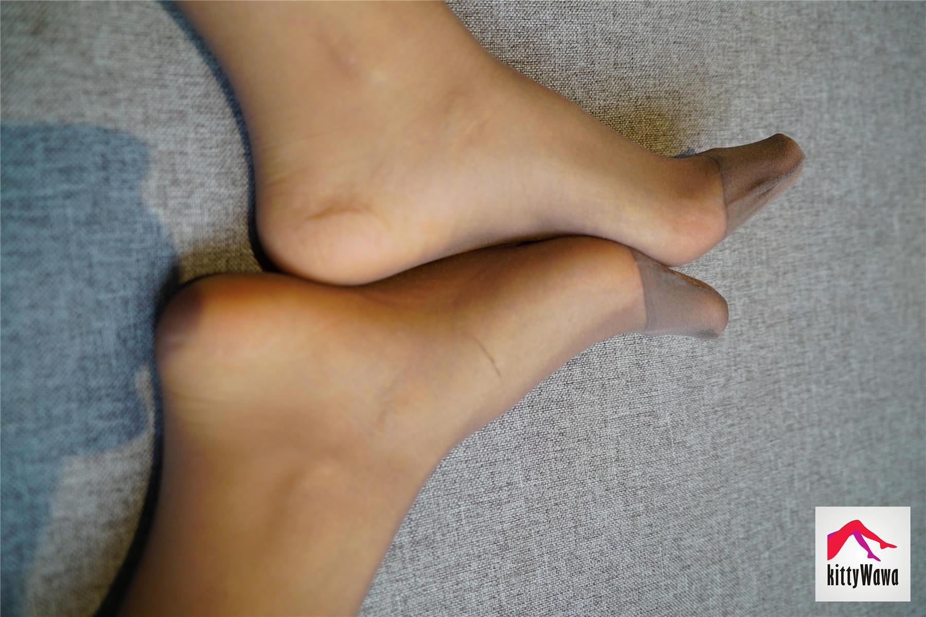 袜小喵 KT023 喂你吃维生素 [99P]插图6