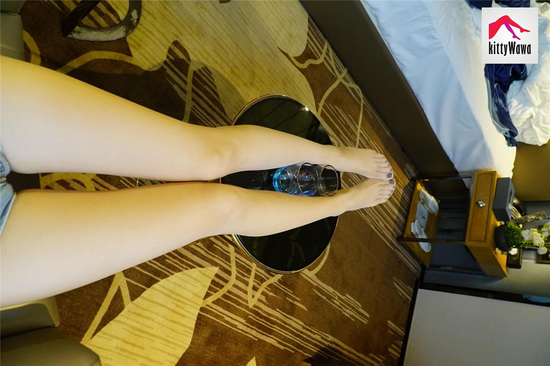 袜小喵 KT014 一女两杯 [99P]插图7