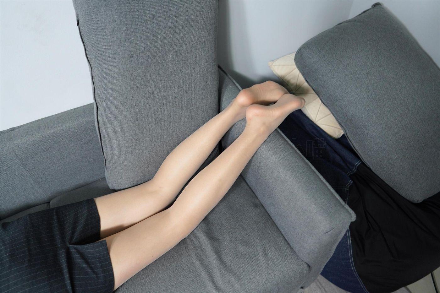袜小喵 KT225 别说话！看腿 [96P]插图7
