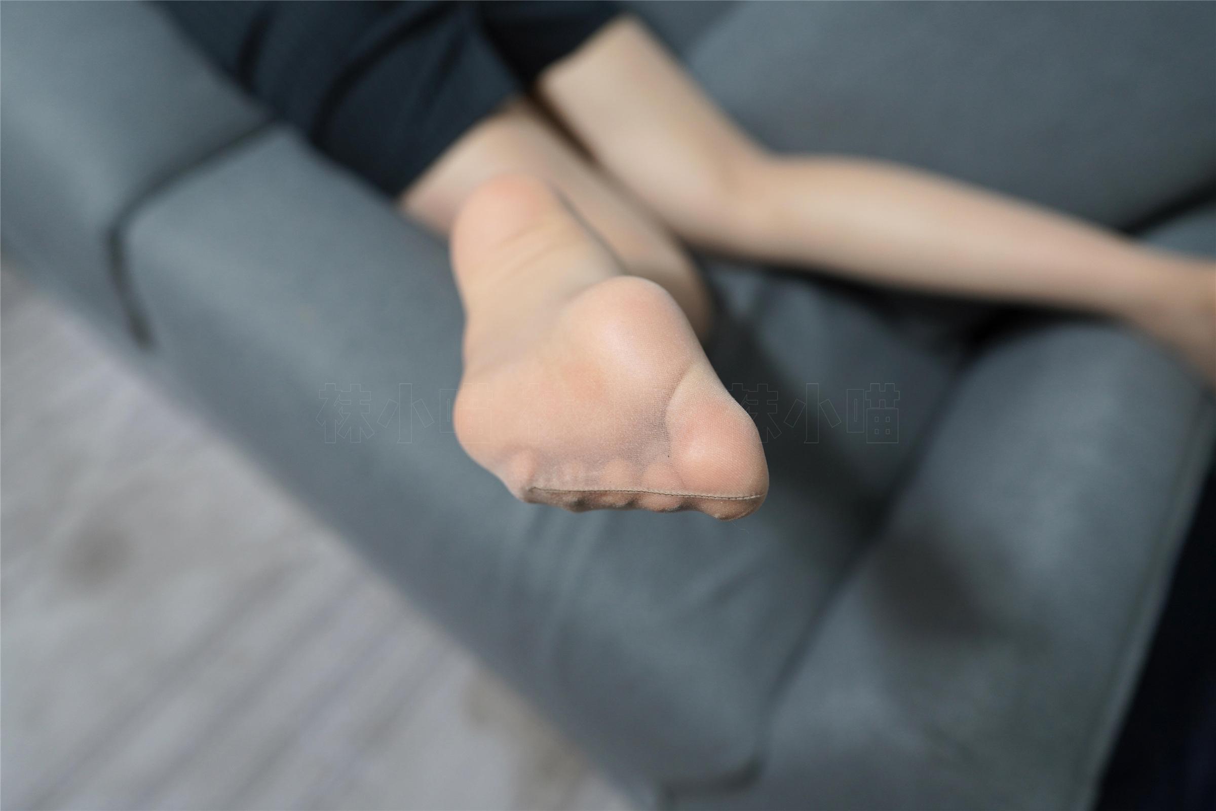 袜小喵 KT225 别说话！看腿 [96P]插图4