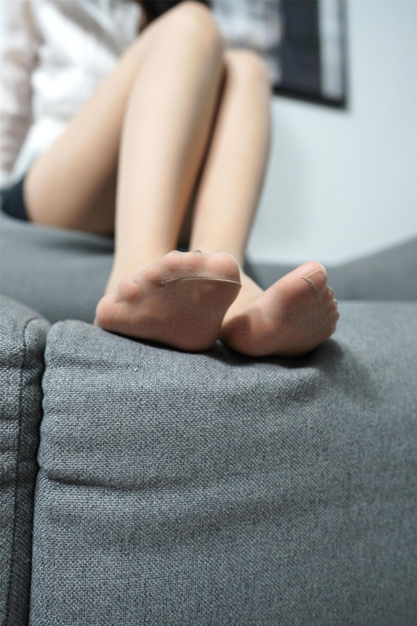 袜小喵 KT225 别说话！看腿 [96P]插图3