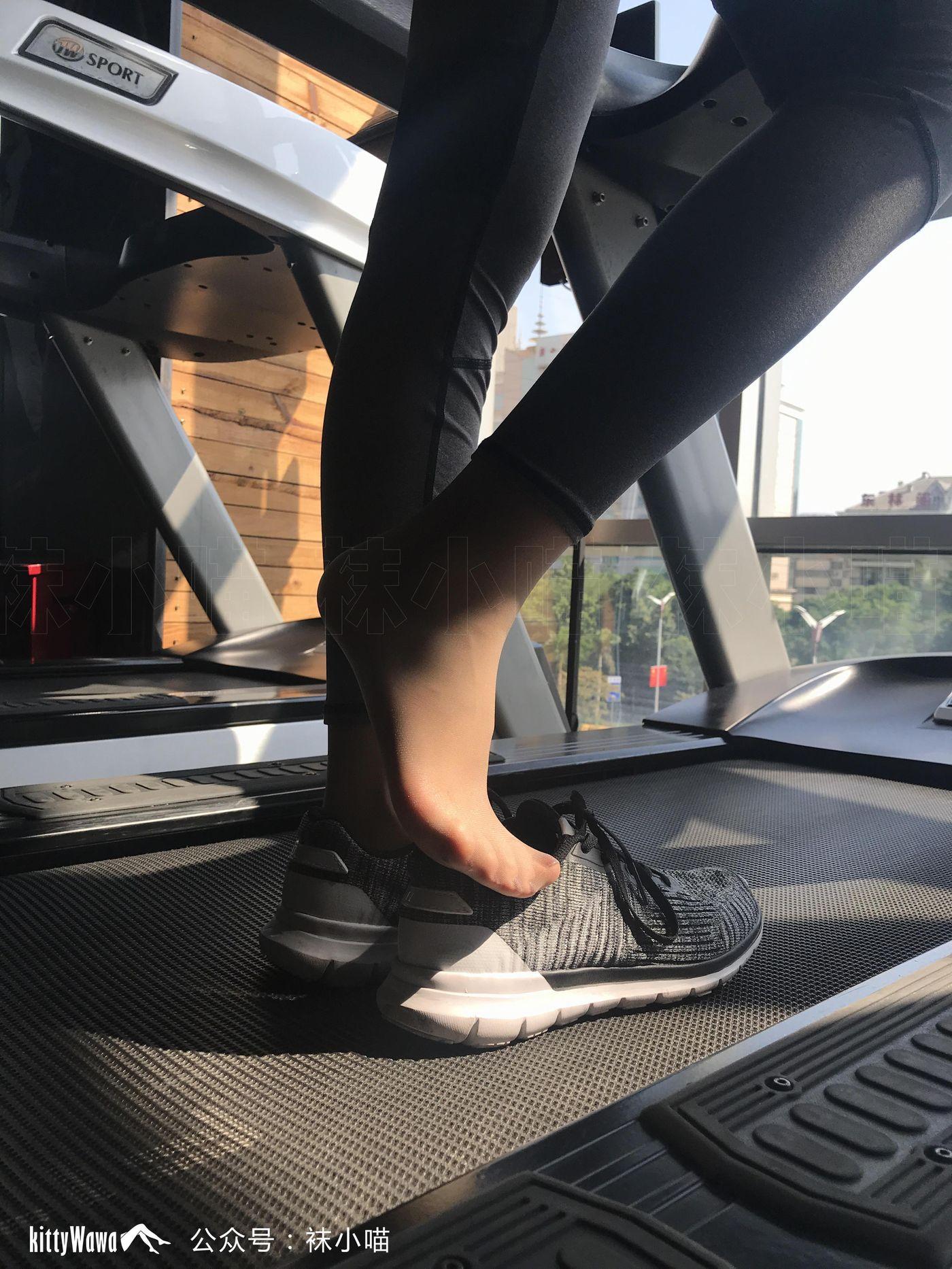 袜小喵 KT071 喵姐姐的健身课 [93P]插图8
