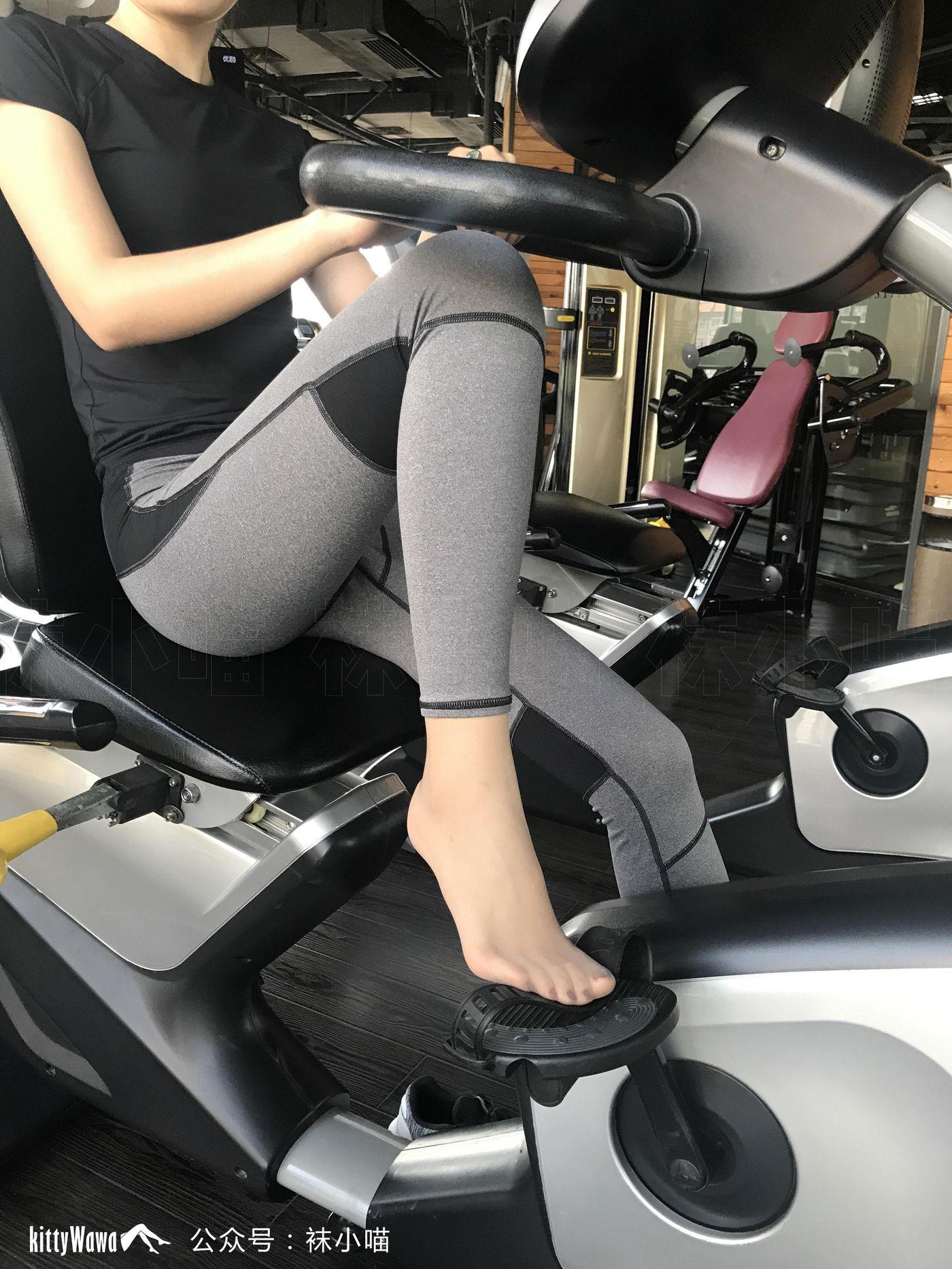 袜小喵 KT071 喵姐姐的健身课 [93P]插图6