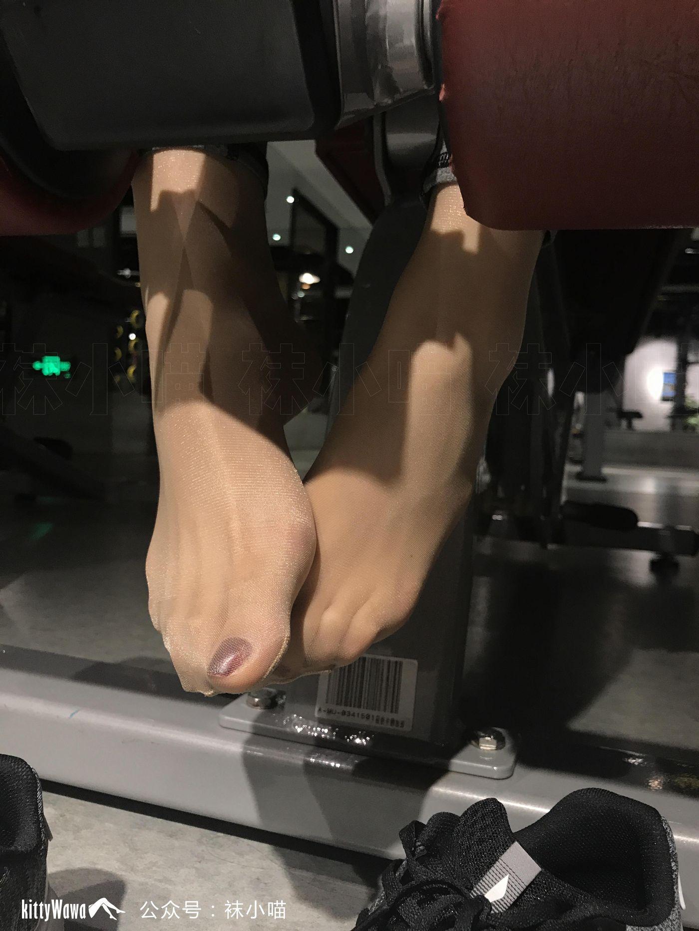 袜小喵 KT071 喵姐姐的健身课 [93P]插图3