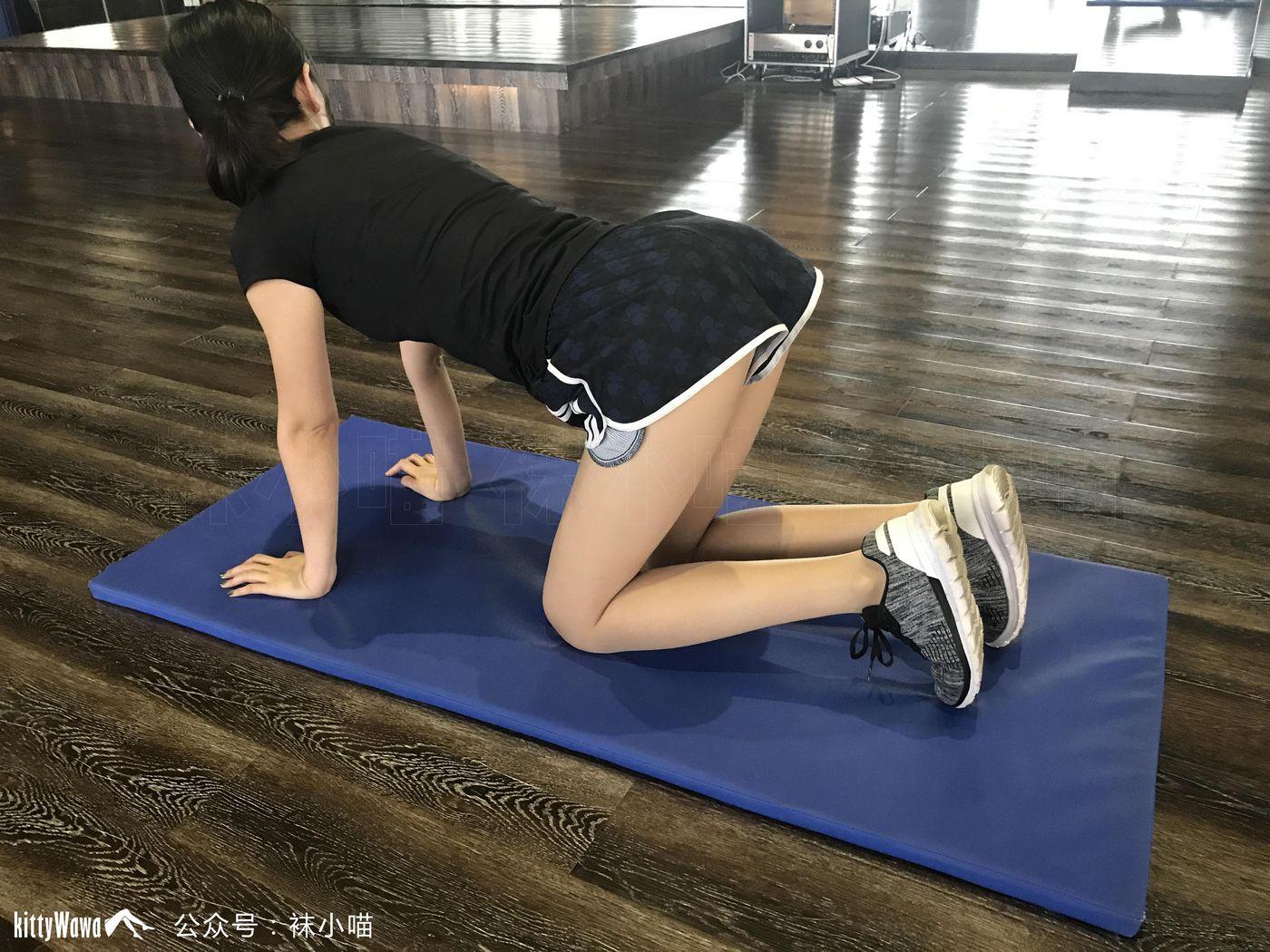 袜小喵 KT071 喵姐姐的健身课 [93P]插图8