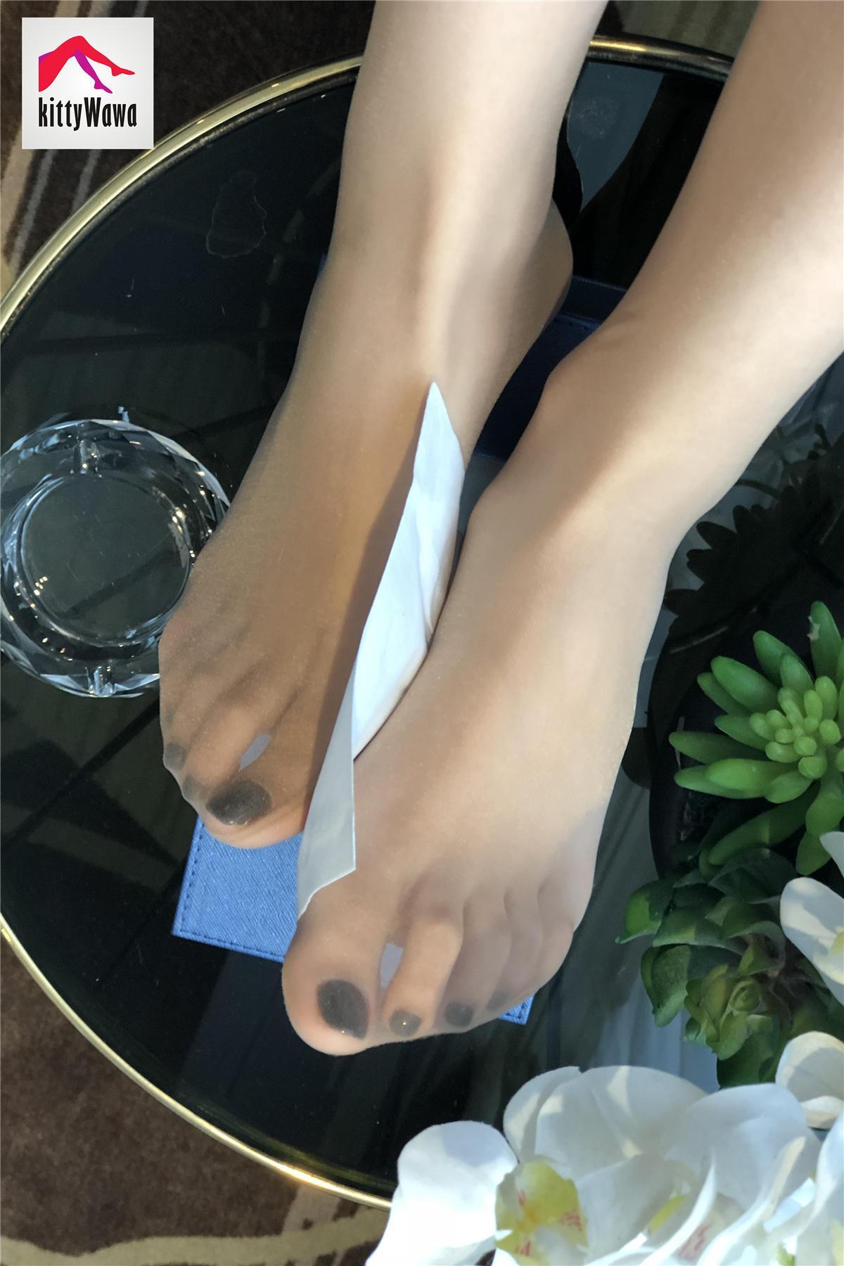 袜小喵 KT012 两种镜头的哇小喵 [99P]插图3