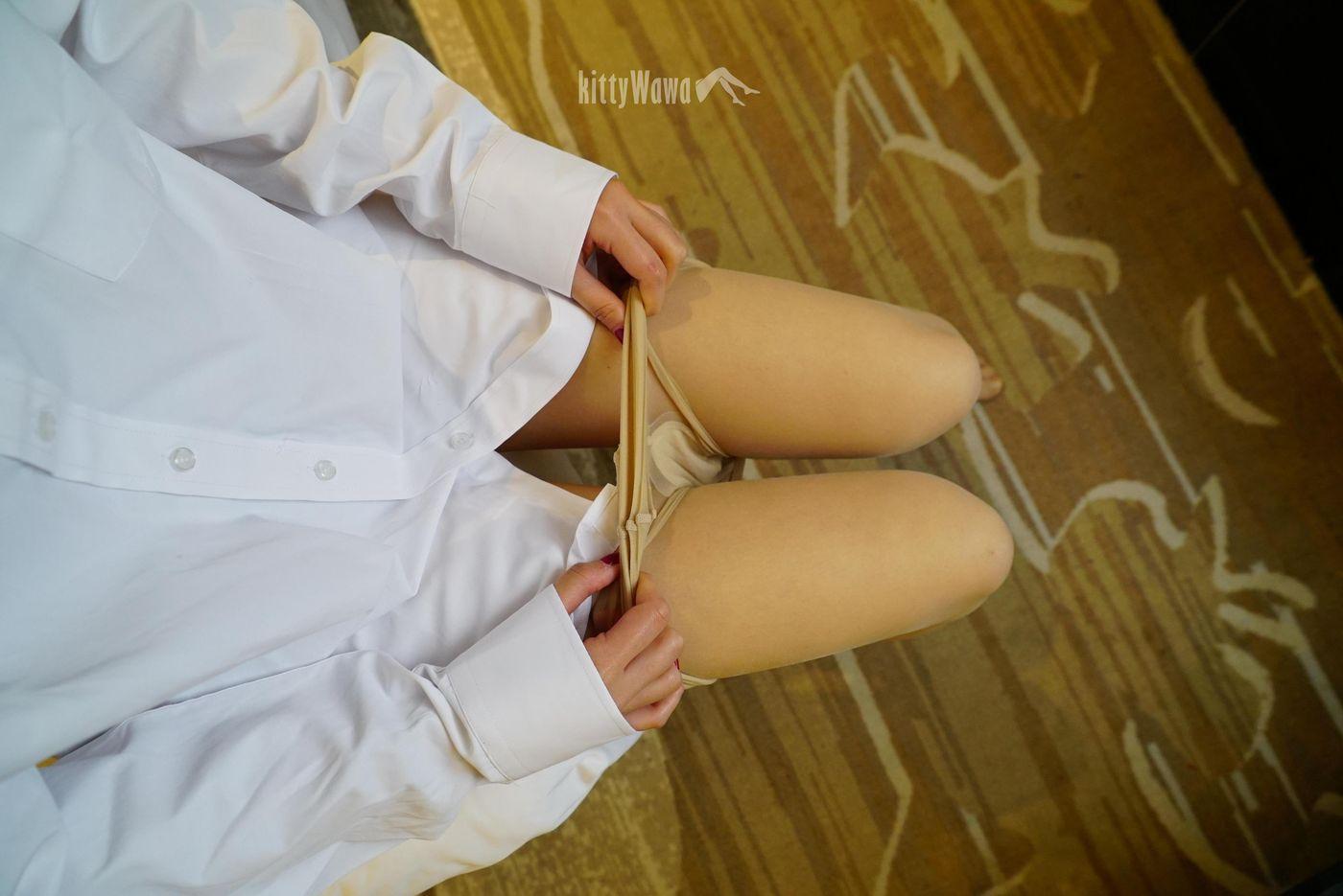 袜小喵 KT033 你的白衬衣 [59P]插图3
