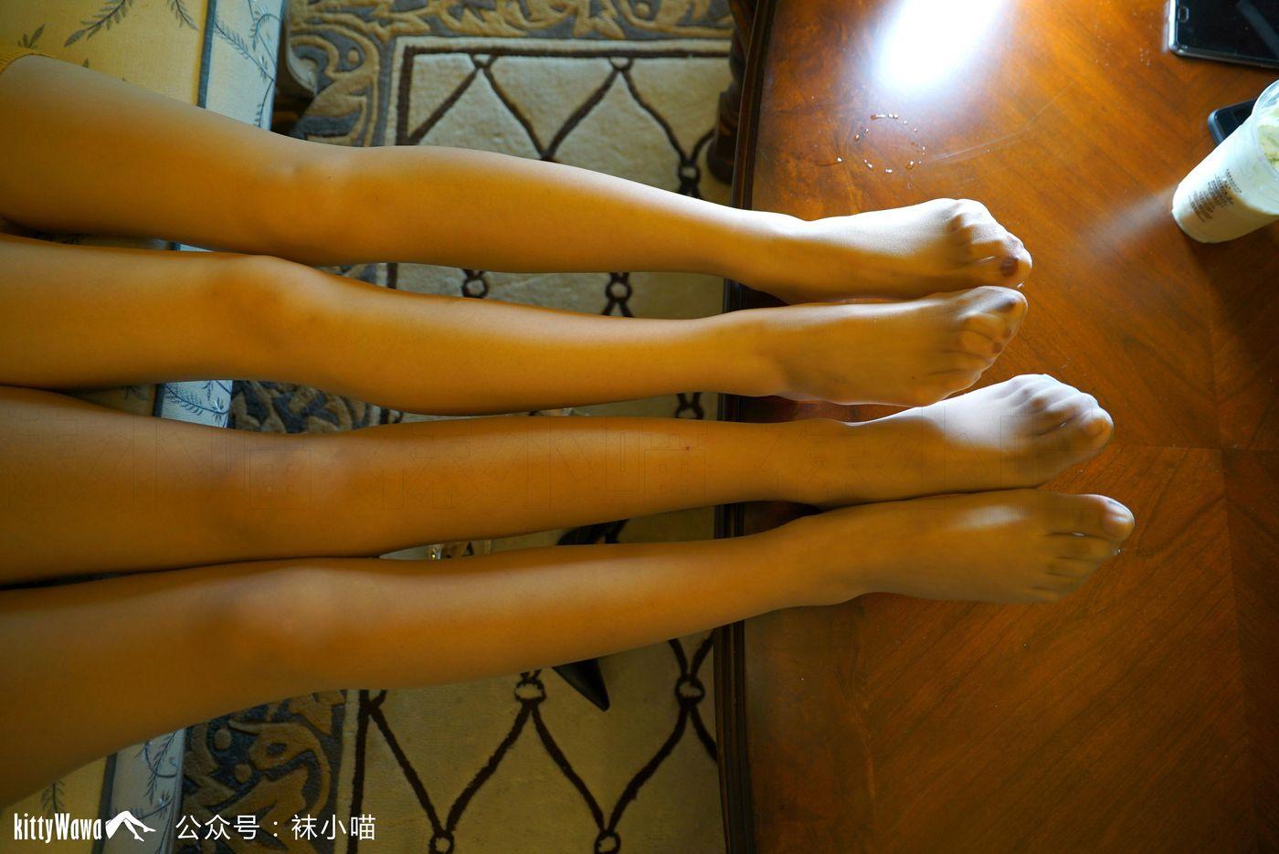 袜小喵 KT057 闺蜜大战 [58P]插图3