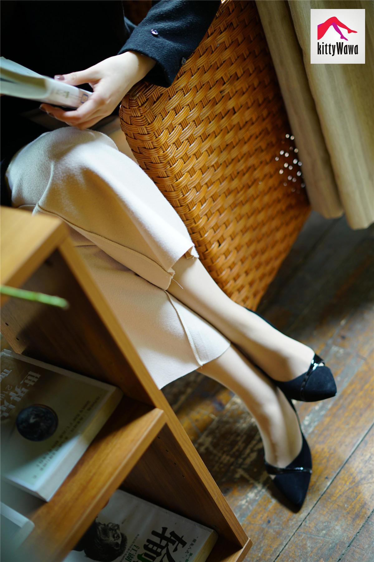 袜小喵 KT022 女王和喵 [99P]插图3