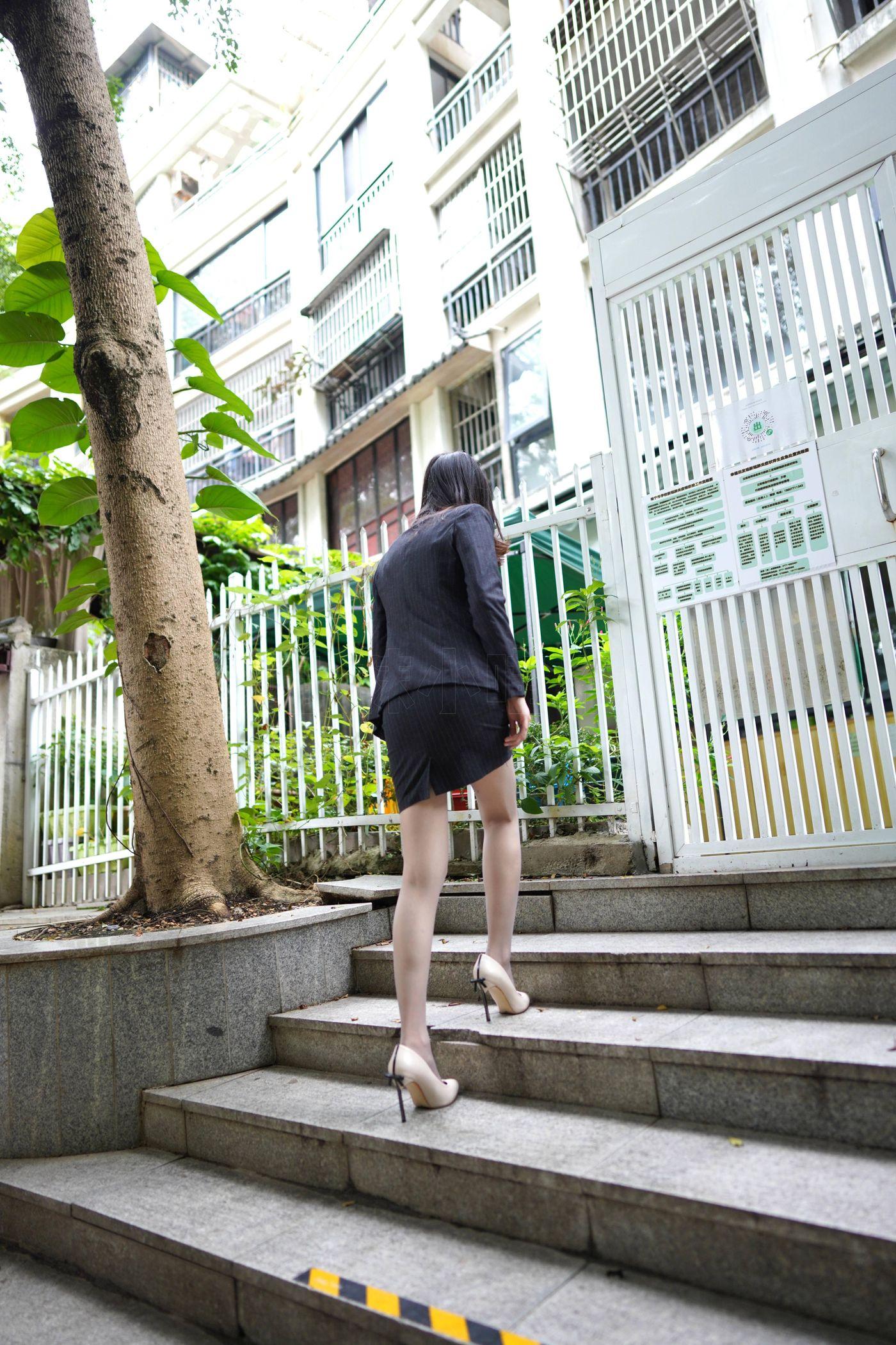 袜小喵 KT240 请保持1米以上距离 [100P]插图5