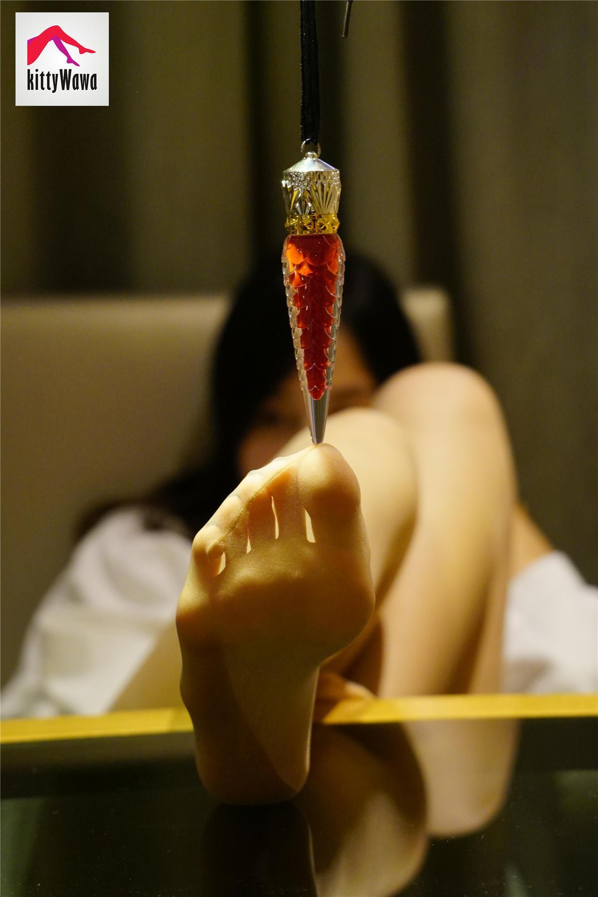 袜小喵 KT013 萝卜丁与浴袍 [99P]插图9