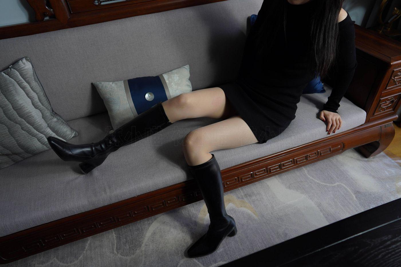 袜小喵 KT264 黑短裙与靴 [99P]插图9