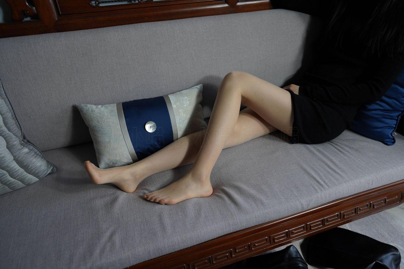 袜小喵 KT264 黑短裙与靴 [99P]插图7