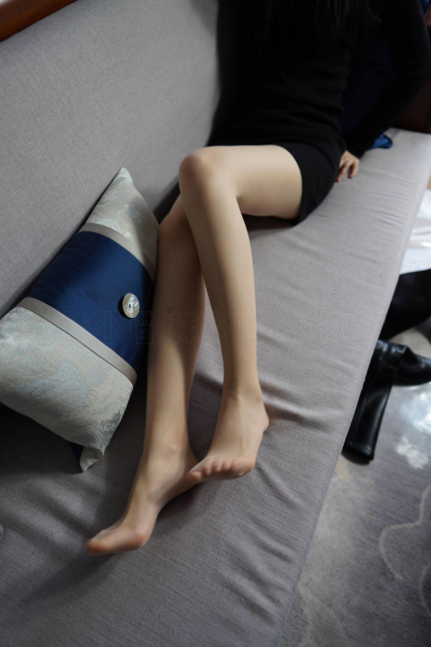 袜小喵 KT264 黑短裙与靴 [99P]插图5