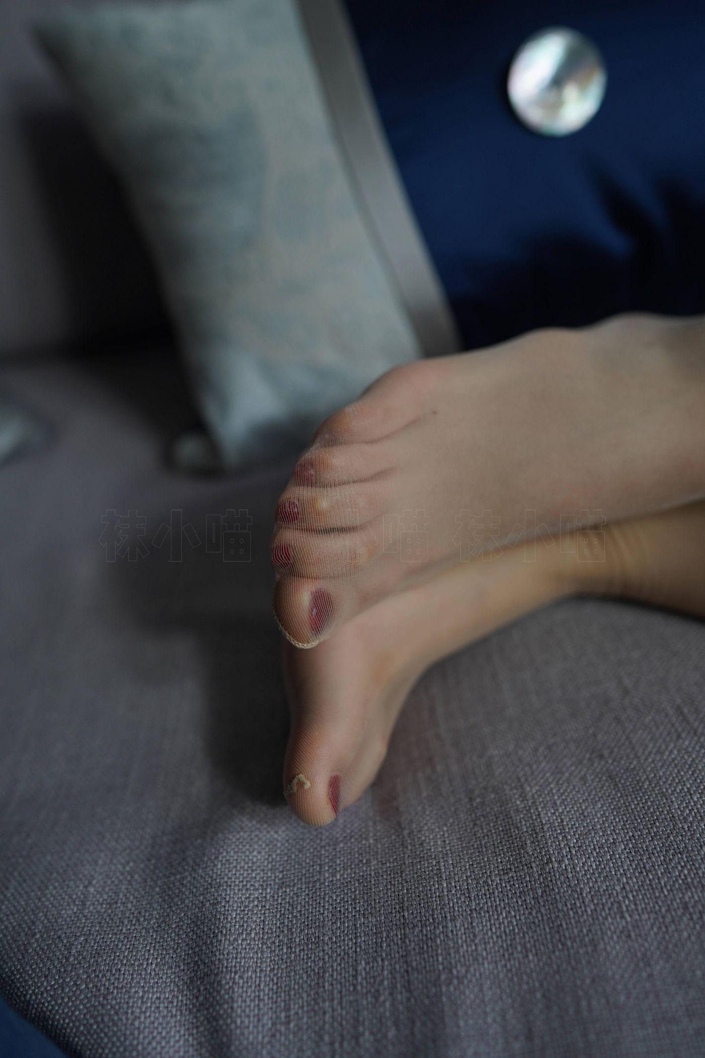袜小喵 KT264 黑短裙与靴 [99P]插图5