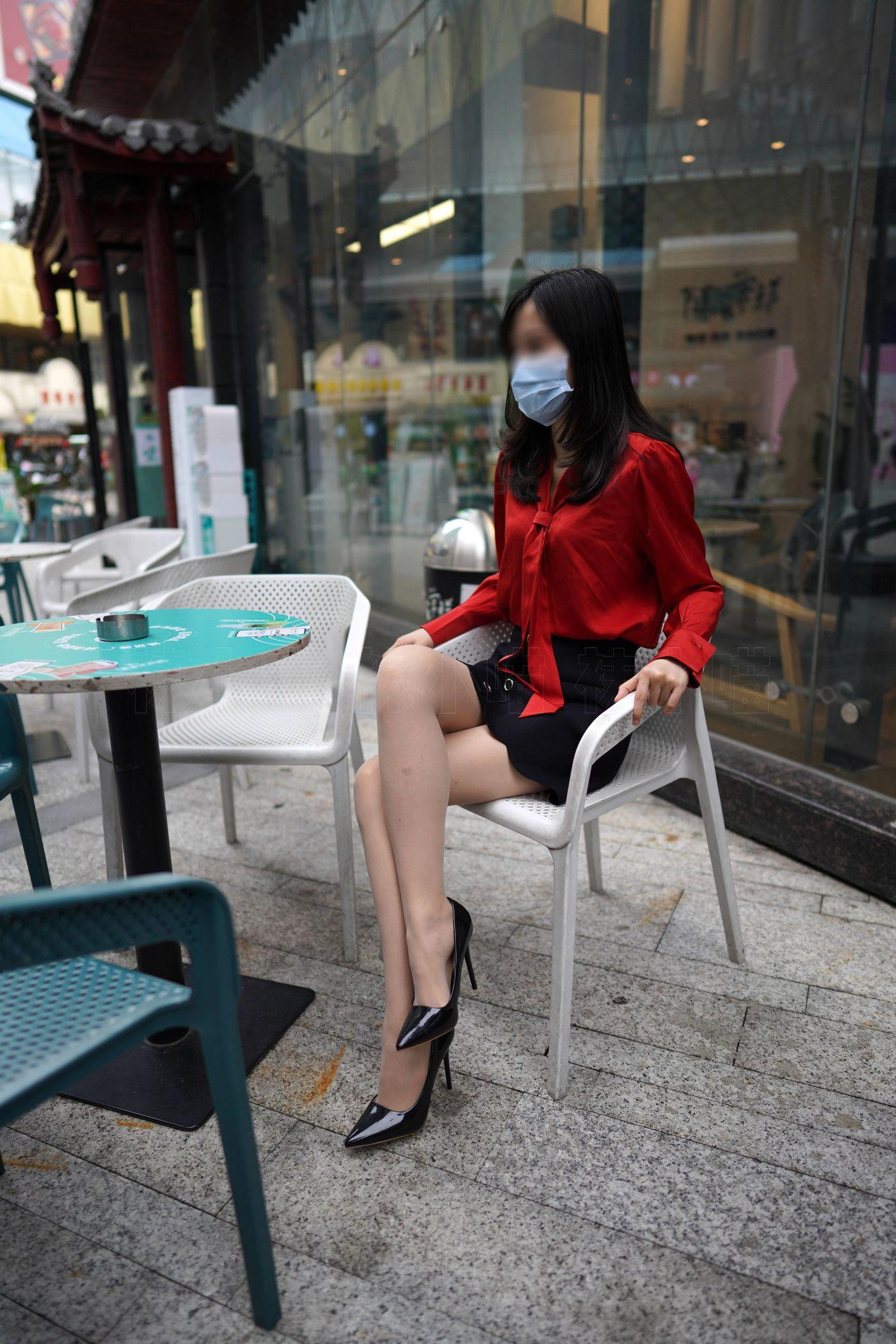 袜小喵 KT242 职场小辣椒 [99P]插图7