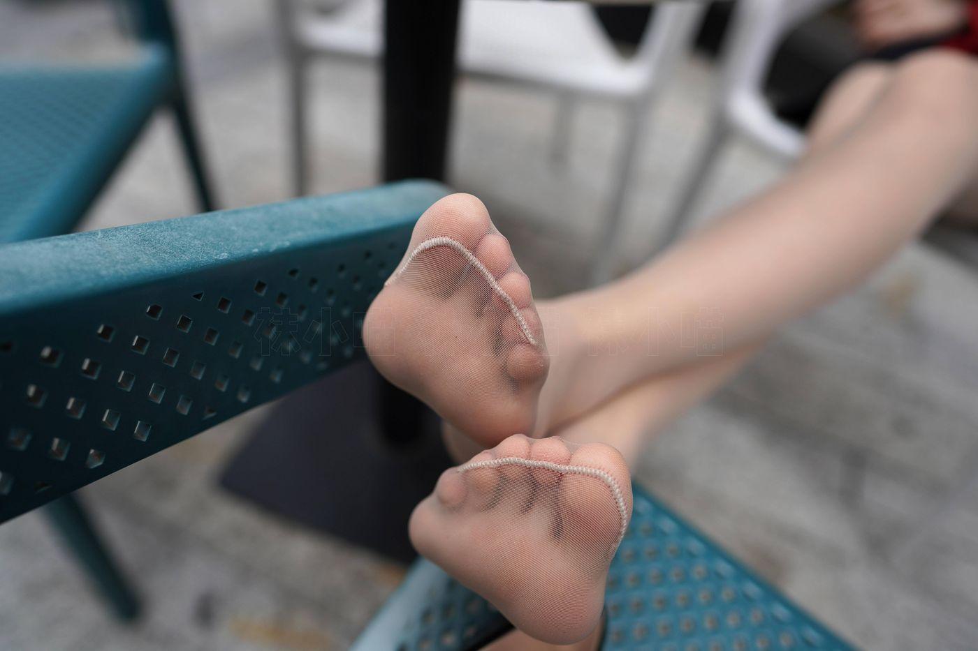 袜小喵 KT242 职场小辣椒 [99P]插图7