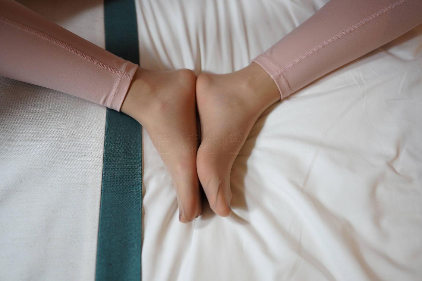 袜小喵 KT251 最佳健身时间 [98P]插图2
