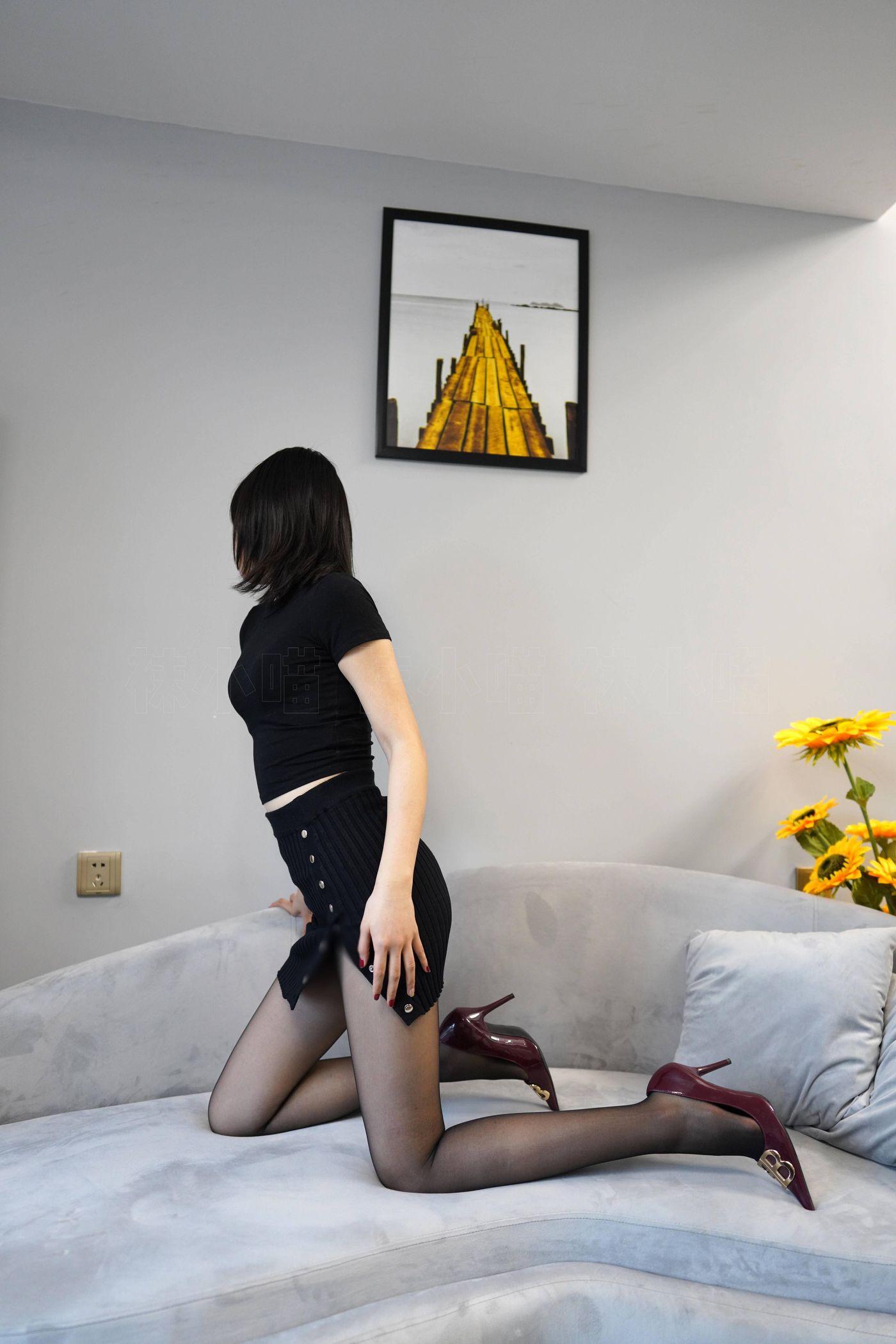袜小喵 KT271 黑色紧身裙 [86P]插图1