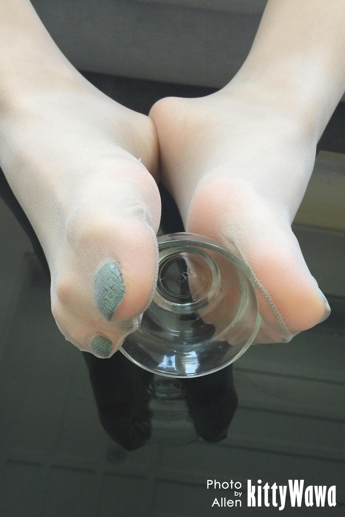 袜小喵 KT001 玩物 茶杯 [56P]插图5