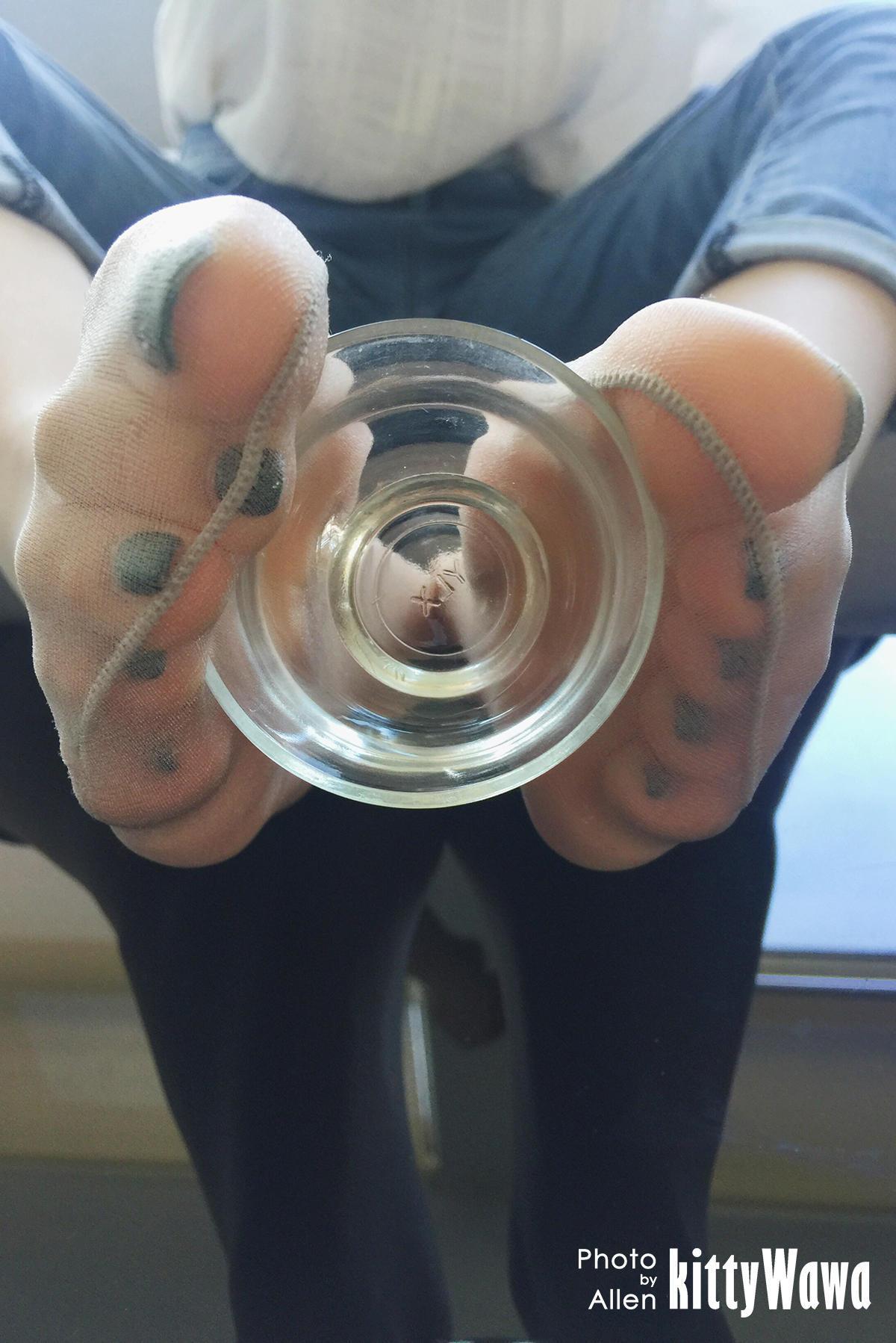 袜小喵 KT001 玩物 茶杯 [56P]插图8
