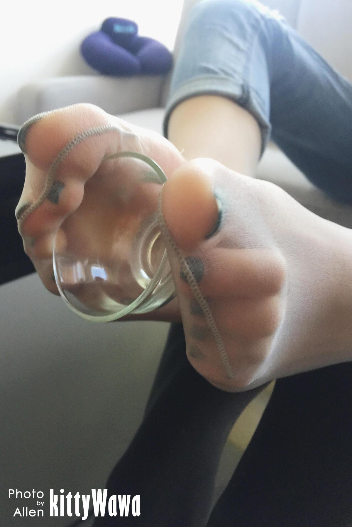 袜小喵 KT001 玩物 茶杯 [56P]插图2