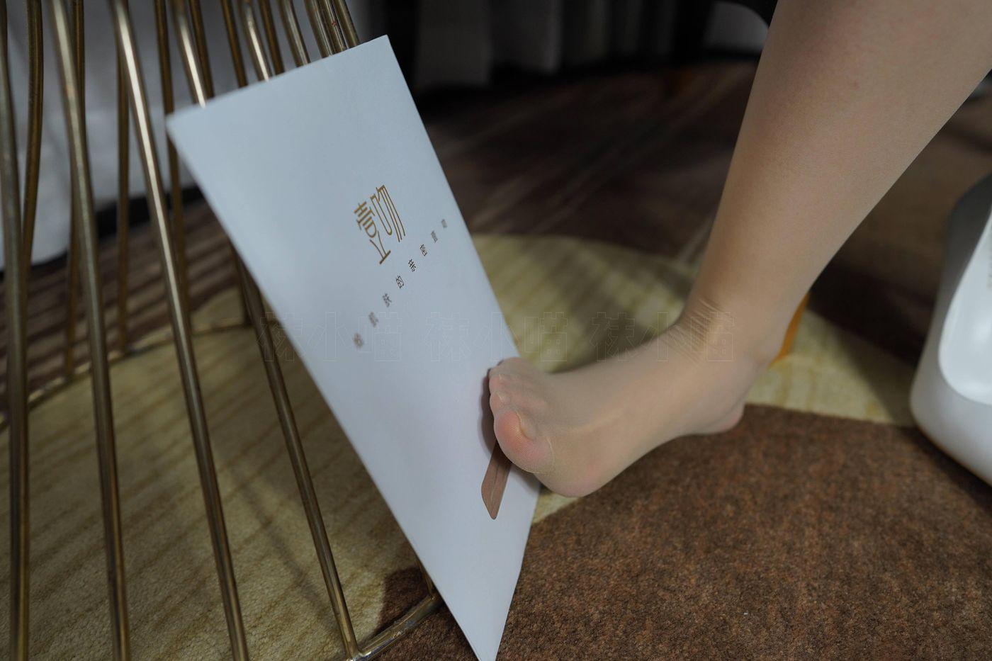 袜小喵 KT252 浅蓝连衣裙 [88P]插图9