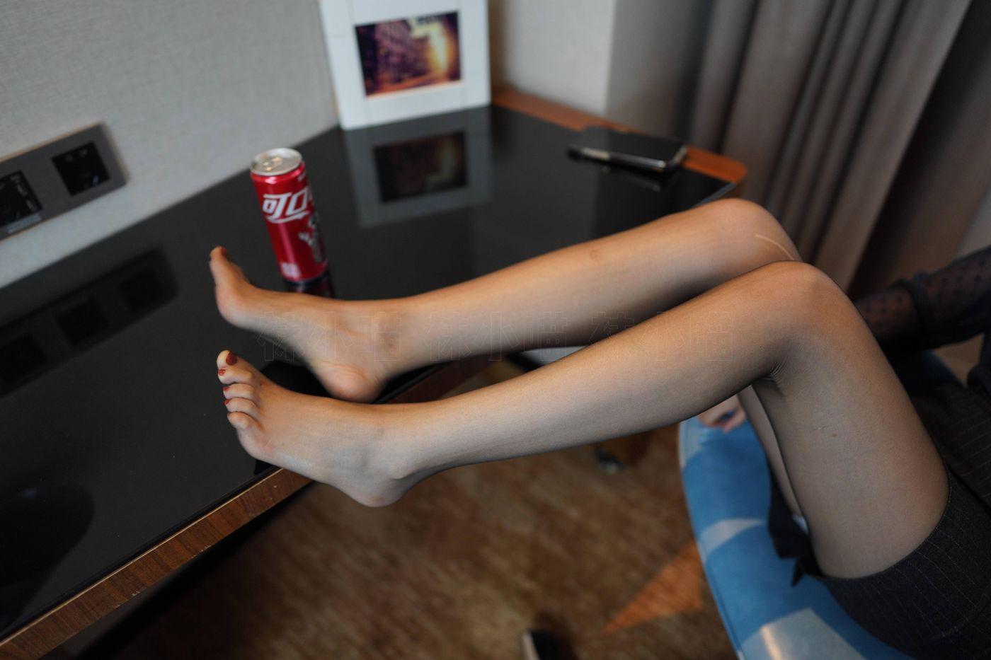 [kittyWawa袜小喵]KT295 可乐[81P]插图9