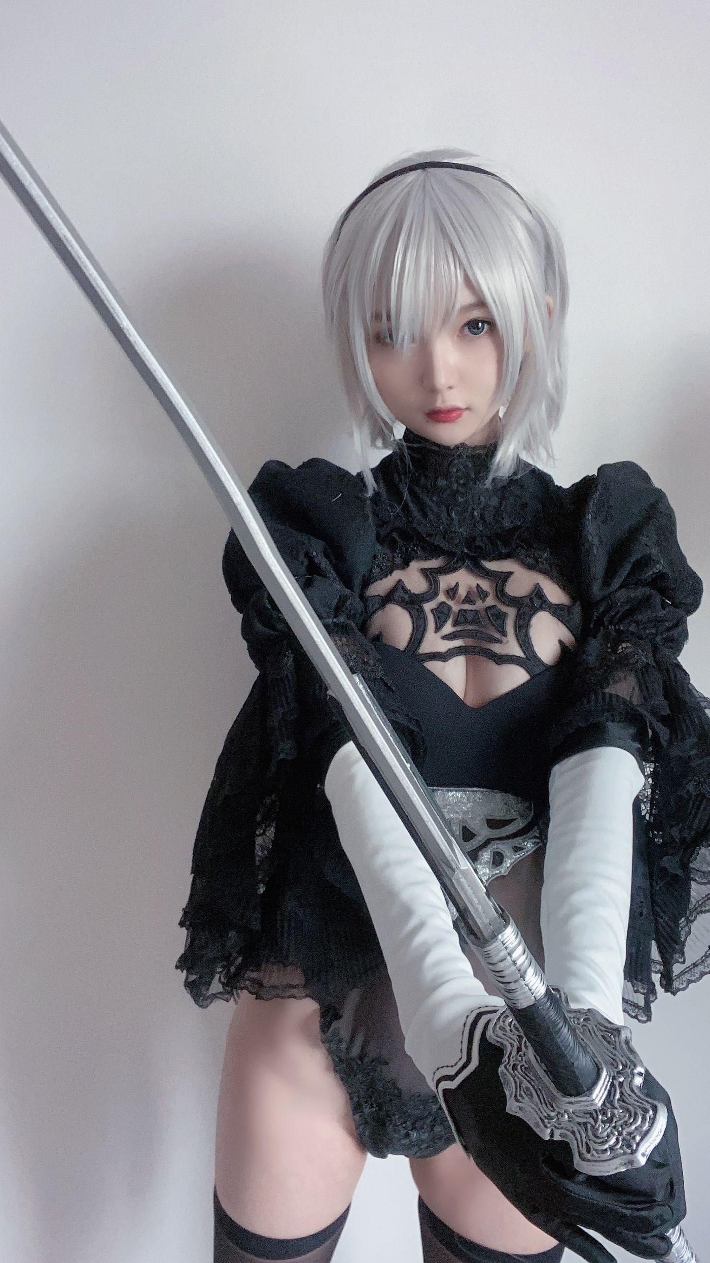 51酱 NO.003 2B黑婚纱 [53P]插图3