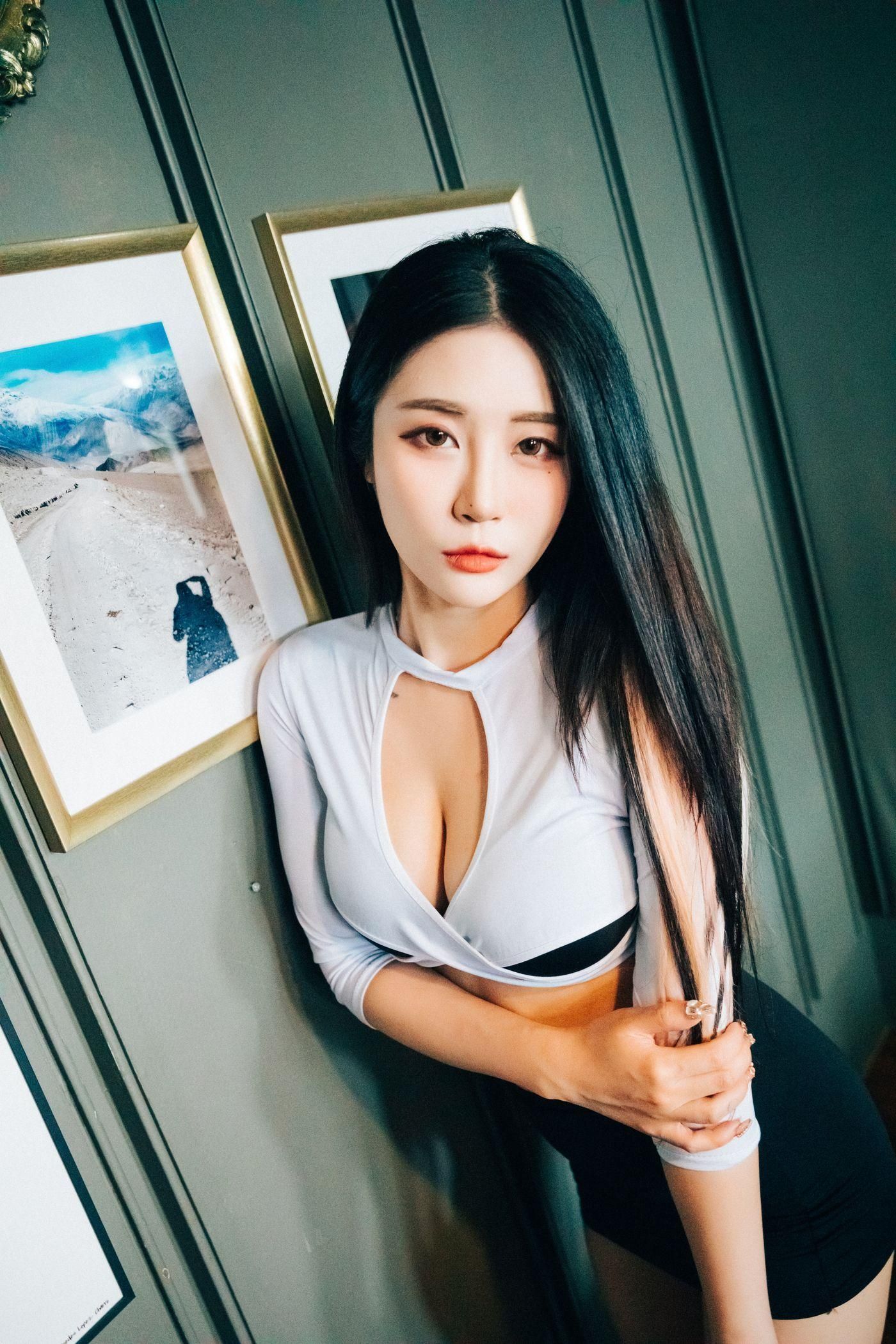 Bomi (보미) LOOZY Roomate [53P]插图1