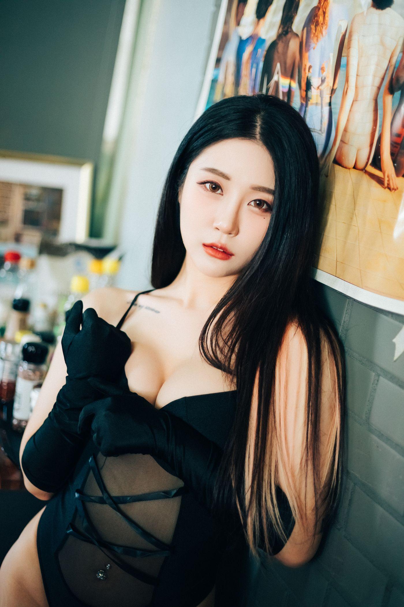 Bomi (보미) LOOZY Roomate [53P]插图5
