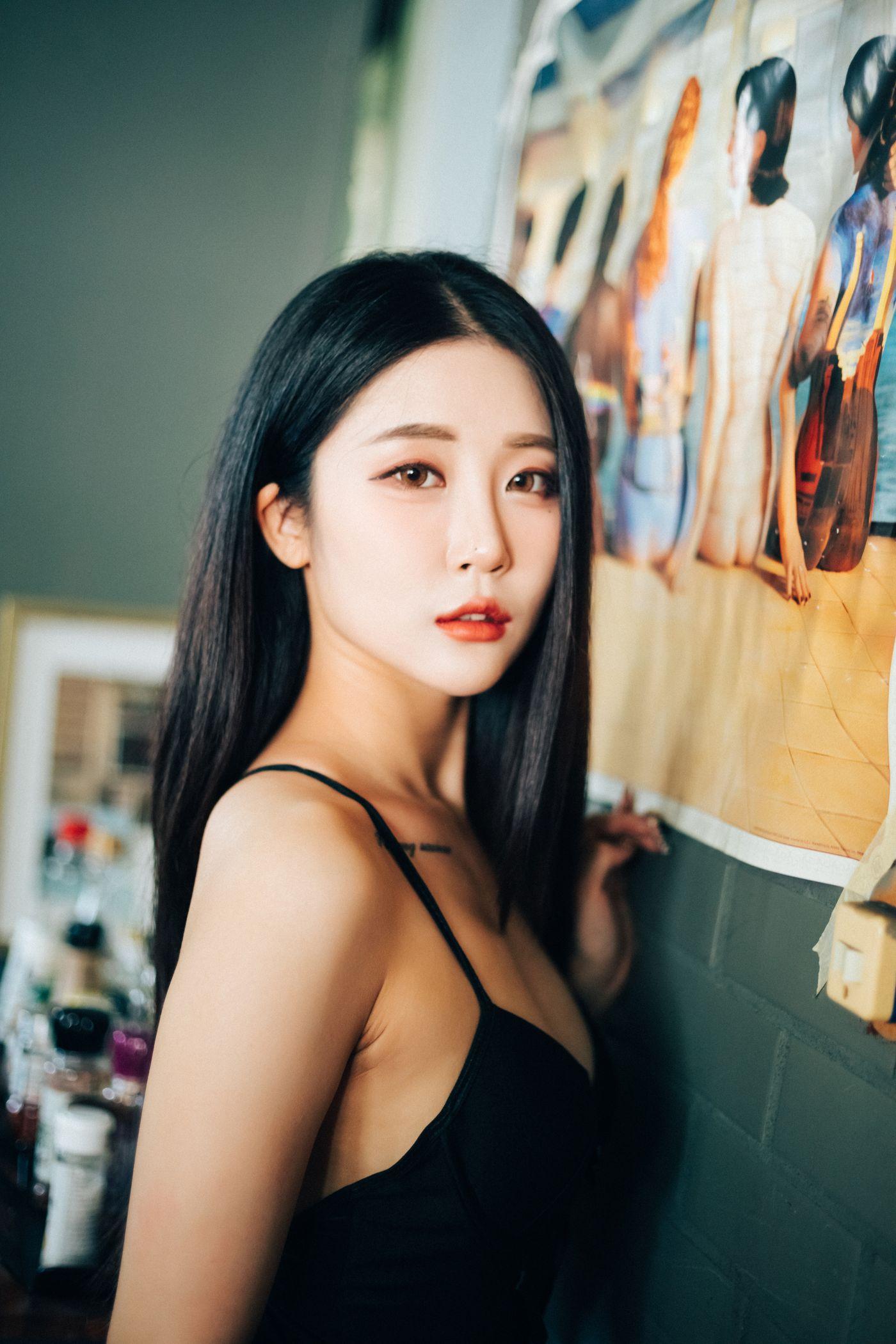 Bomi (보미) LOOZY Roomate [53P]插图7