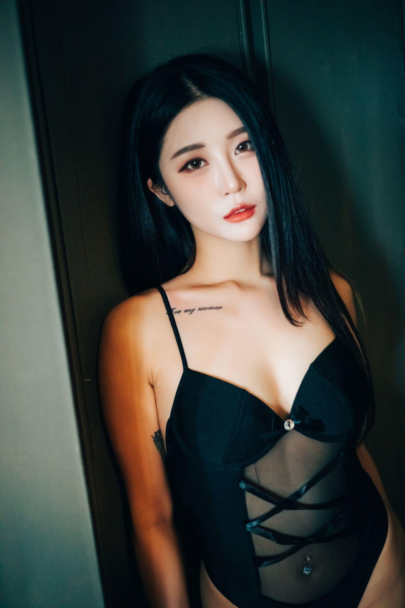 Bomi (보미) LOOZY Roomate [53P]插图