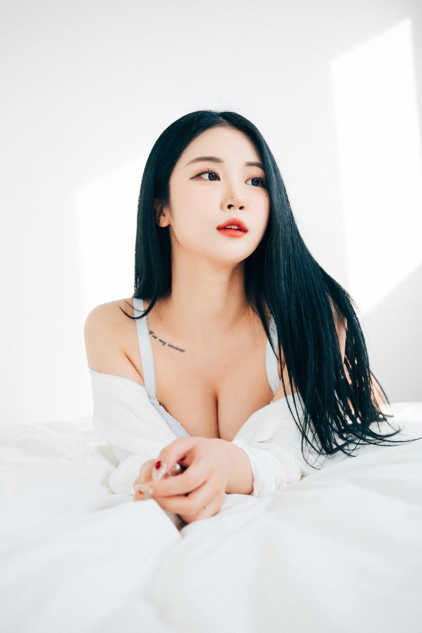 Bomi (보미) LOOZY The Undress [69P]插图8