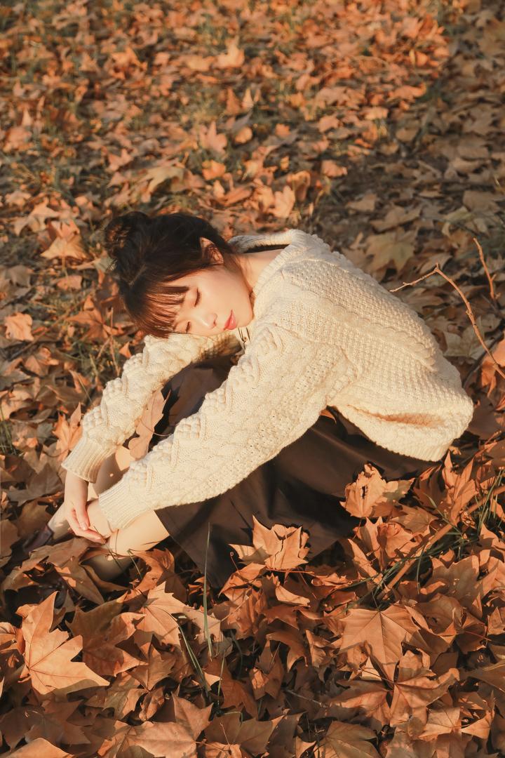 Fushii_海堂 NO.006 秋日女友 -微博小图[18P]插图7