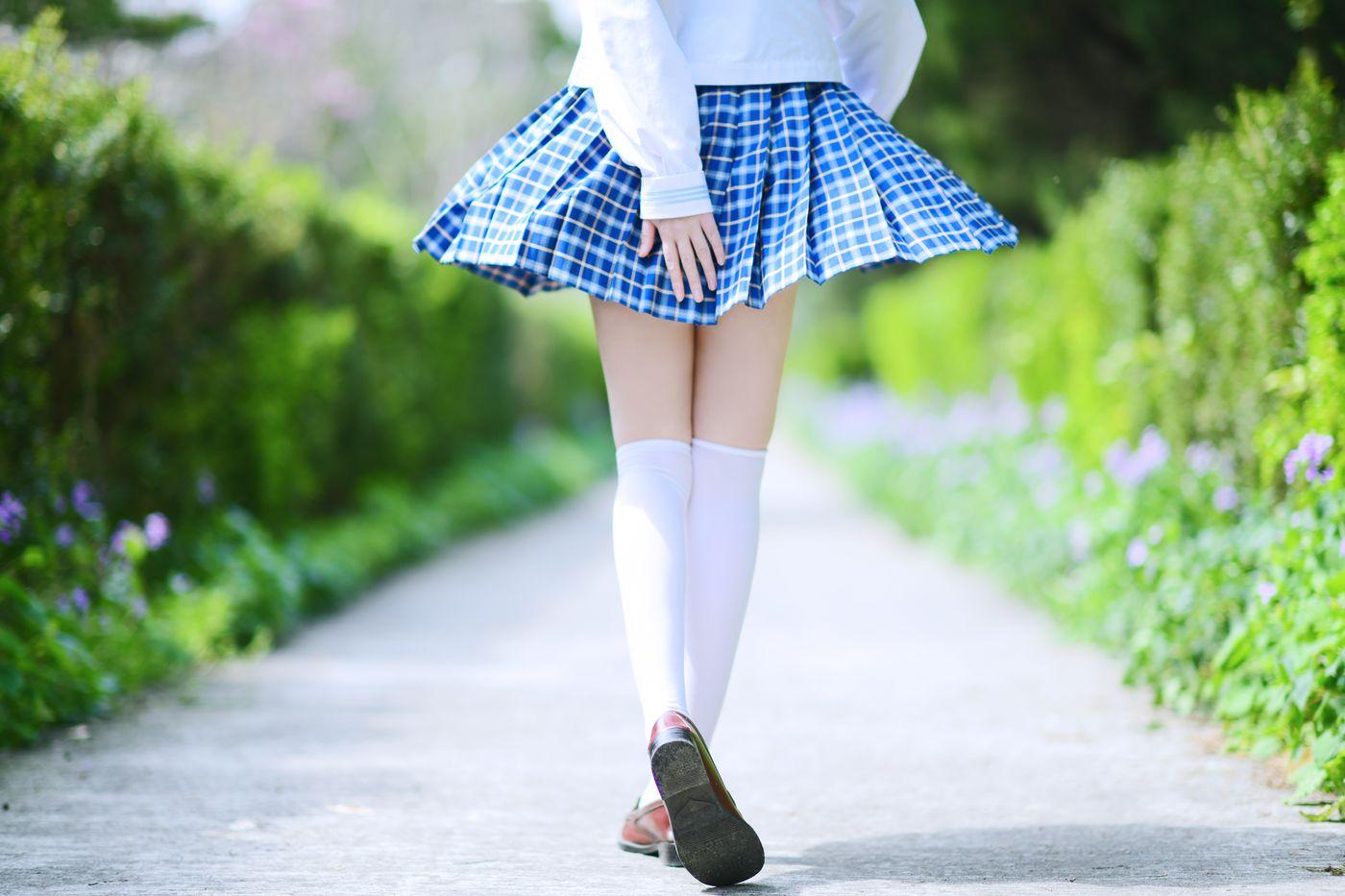 Fushii_海堂 NO.012 樱花树下 [41P]插图1
