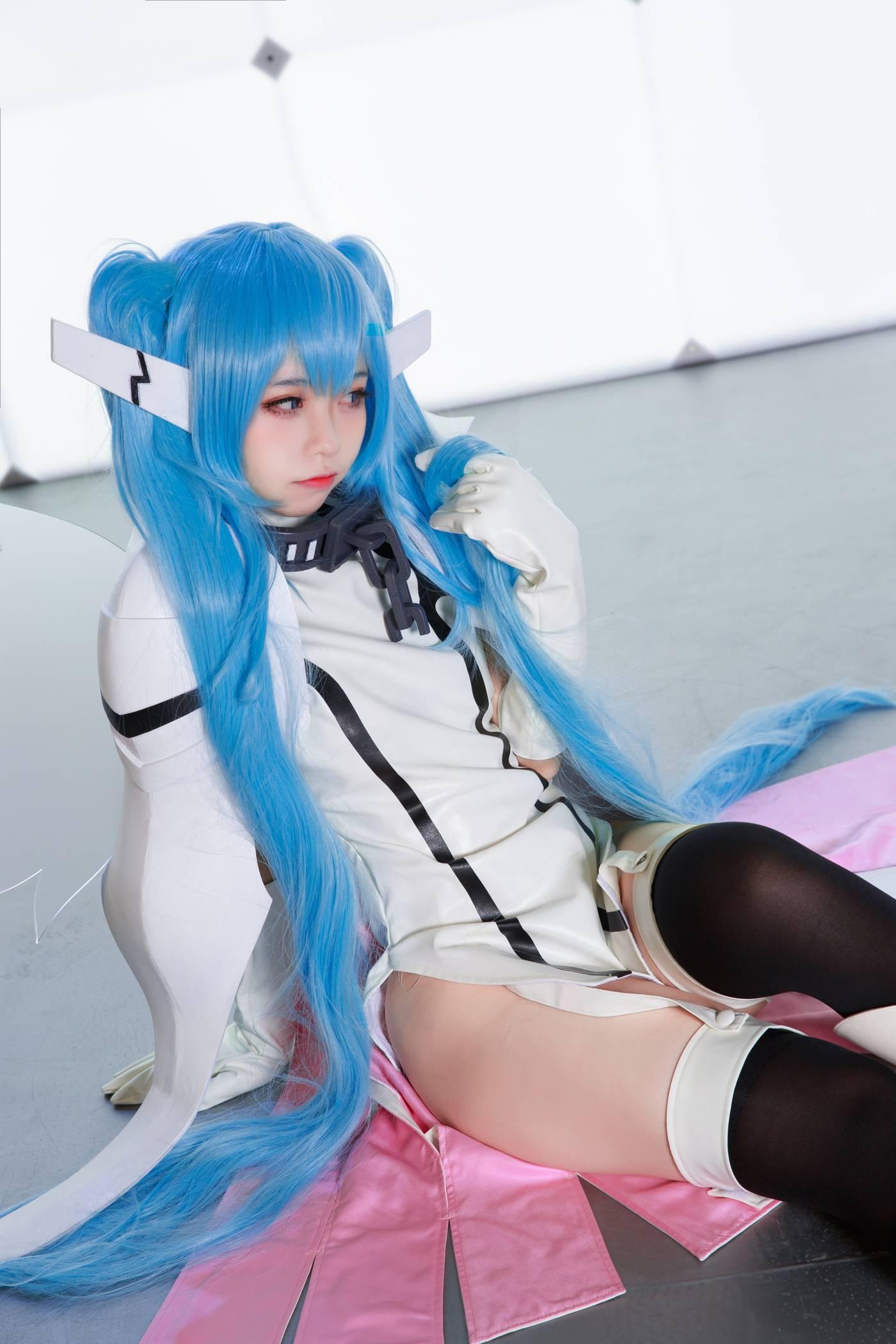 G44不会受伤 – NO.32 妮姆芙 [16P]插图1