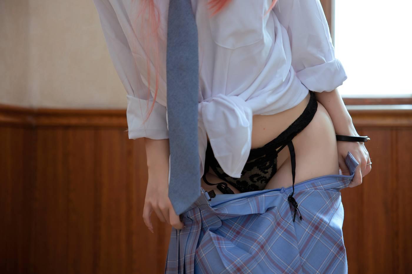 G44不会受伤 – NO.56 更衣人偶坠入爱河 [42P]插图9