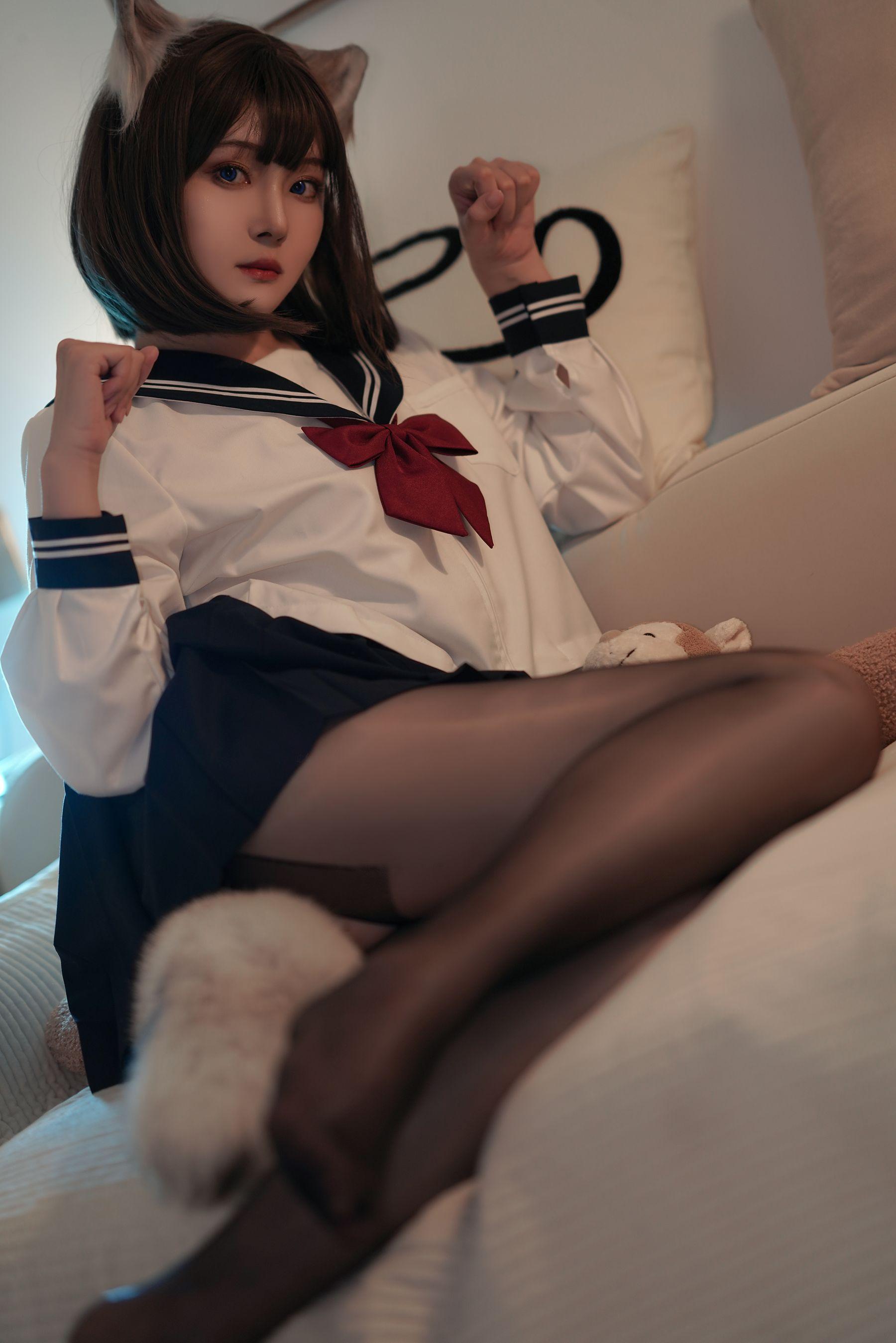 Natsuko夏夏子 NO.002 JK大尾巴猫[50P]插图4