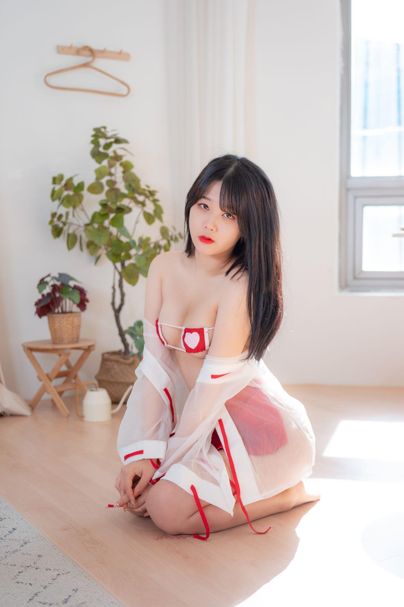 Zia (지아)  NO.009 CreamSoda White Cat [77P]插图5