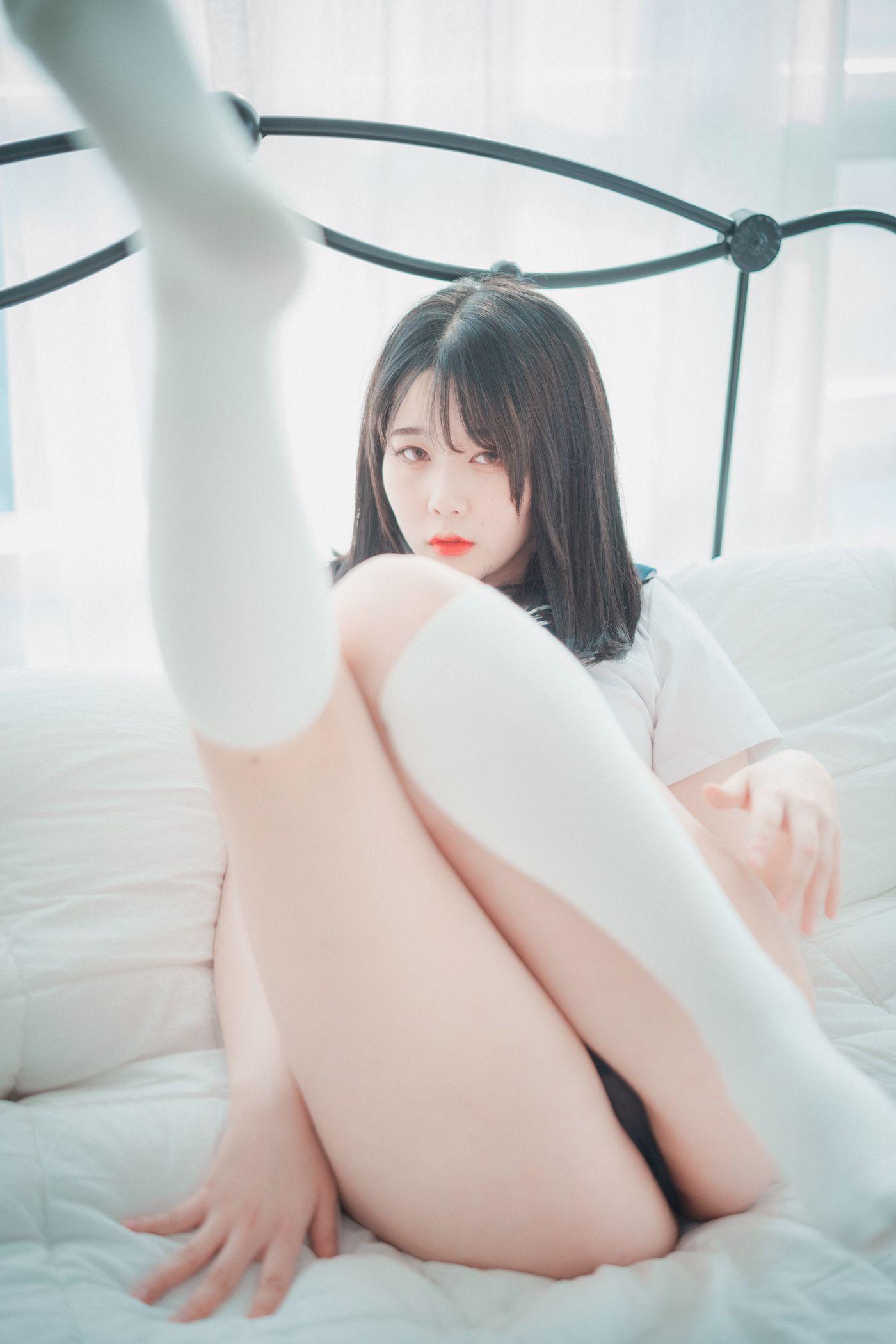 Zia (지아)  NO.015 DJAWA Photo Swimming Lessons [48P]插图5