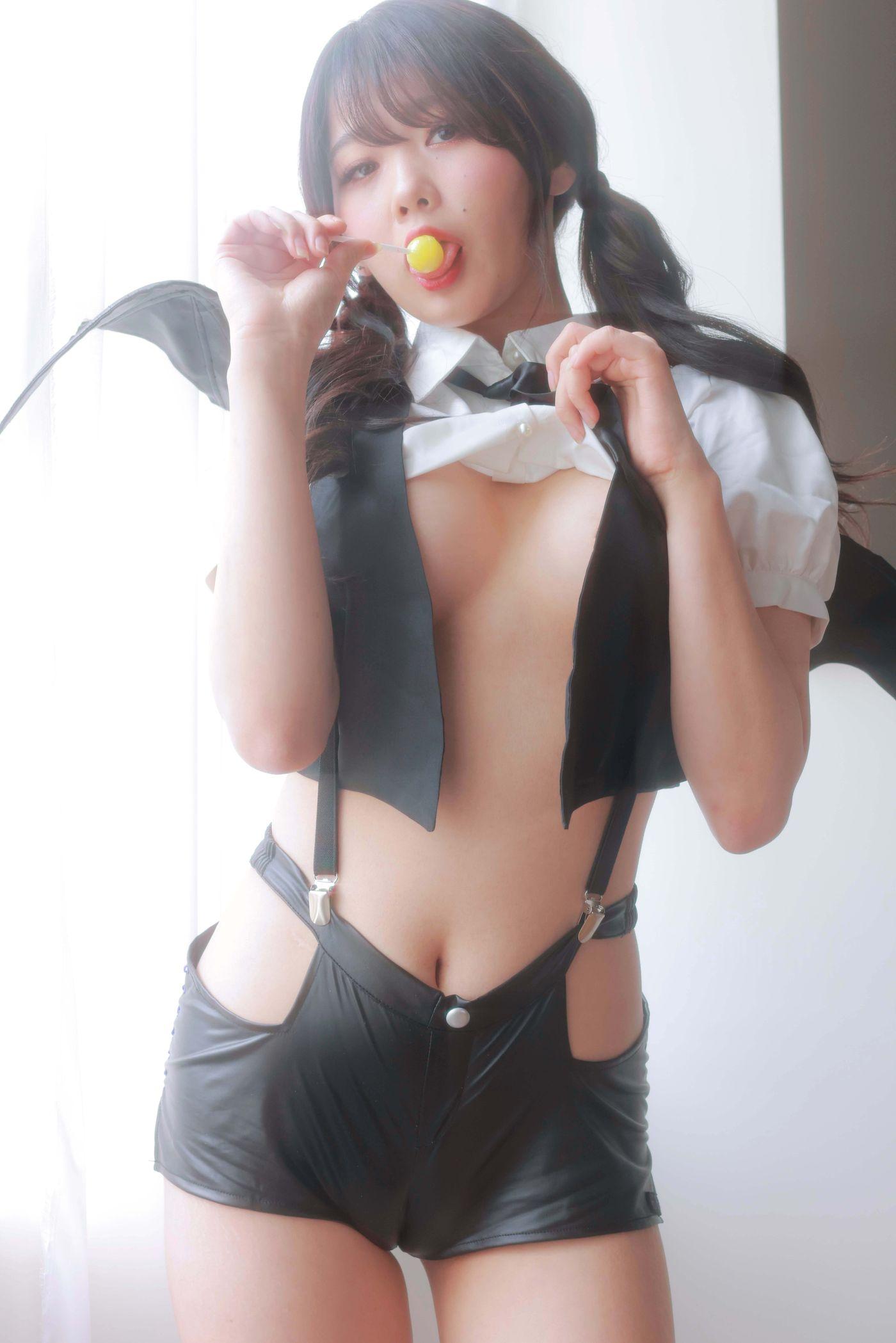 Zia (지아)  NO.010 Pink Forest THE-ZIA.Kwon Vol.1 [90P]插图5