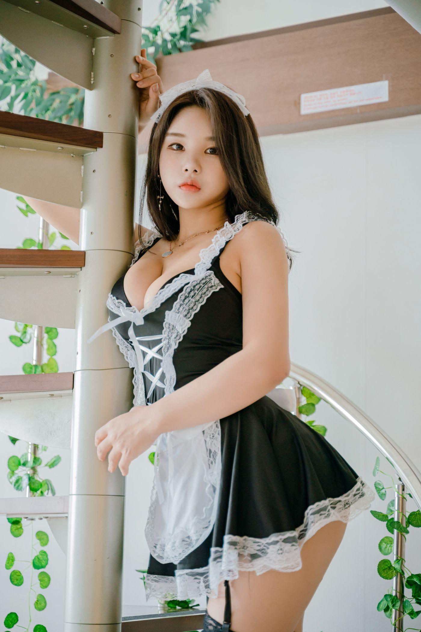 Zzyuri (쮸리) NO.016 [SAINT Photolife] Vol.9 Maid [46P]插图7