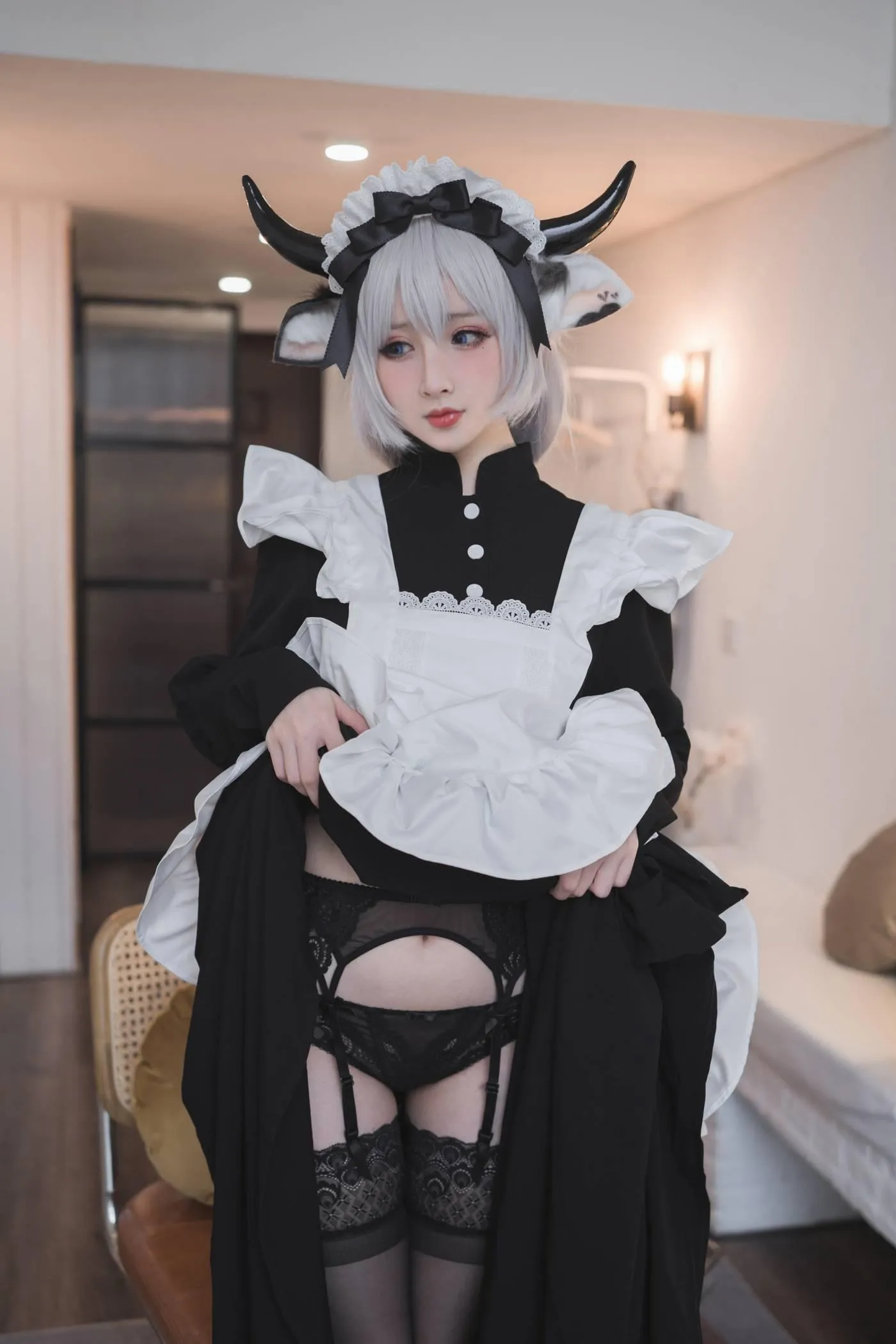 rioko凉凉子 NO.063 贴心的牛奶女仆[45P]插图7