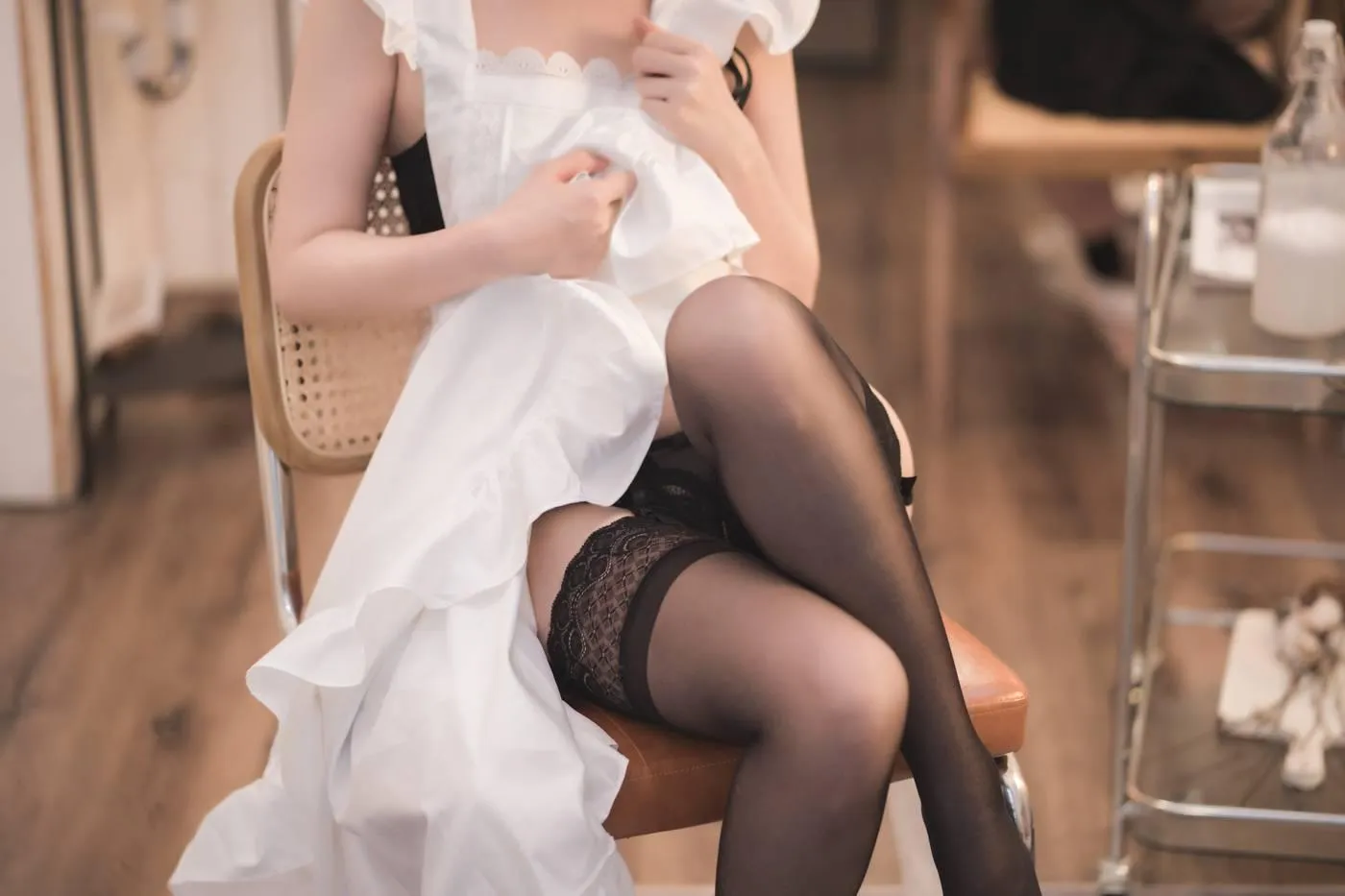 rioko凉凉子 NO.063 贴心的牛奶女仆[45P]插图