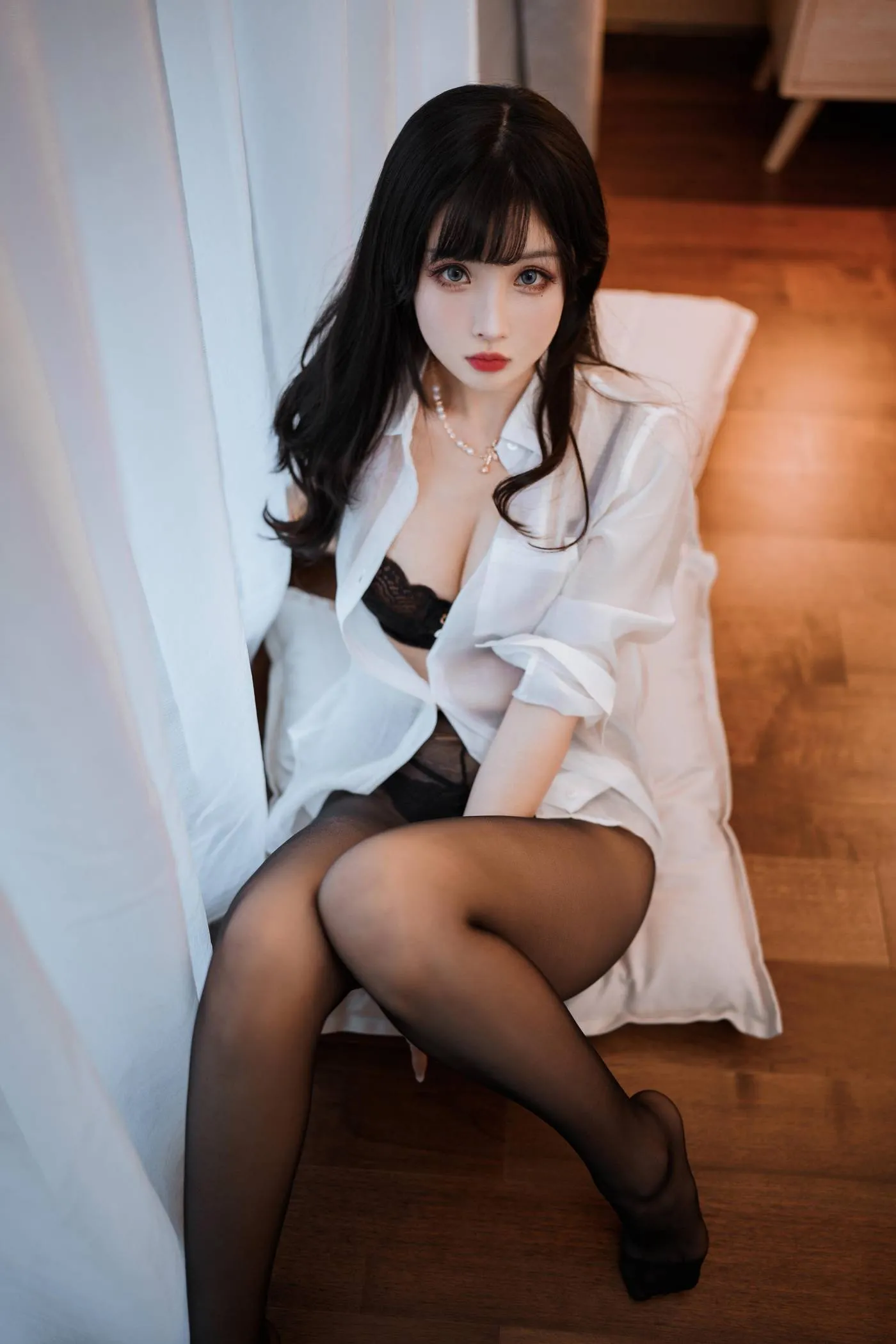 rioko凉凉子&面饼仙儿 NO.092 黑丝ol制服双人-OL前辈[40P]插图4