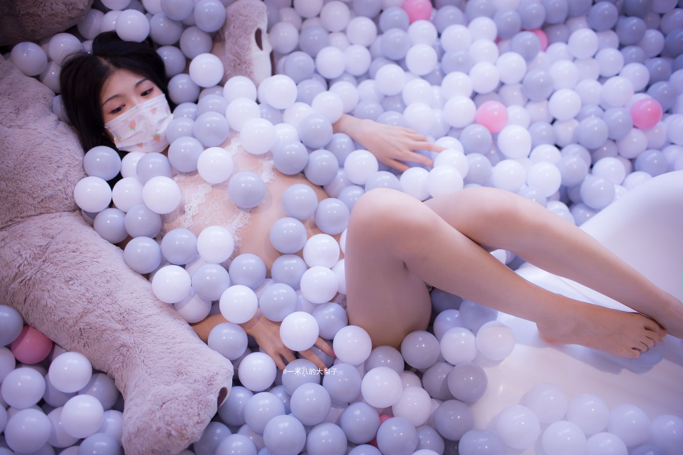 一米八的大梨子 NO.002 海洋球[32P]插图