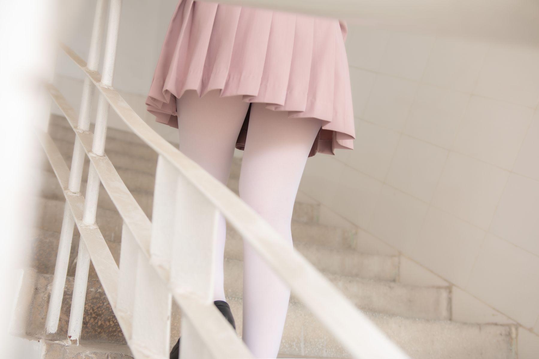 七奈写真馆 NO.003 2019年5月第一期 [52P]插图3